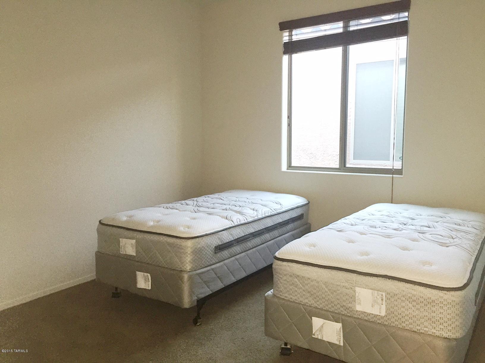 2273 W Distant Song Street