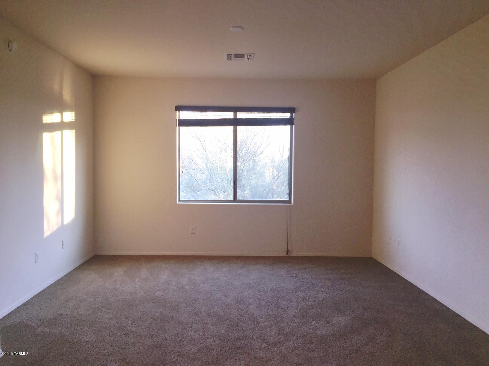 2273 W Distant Song Street