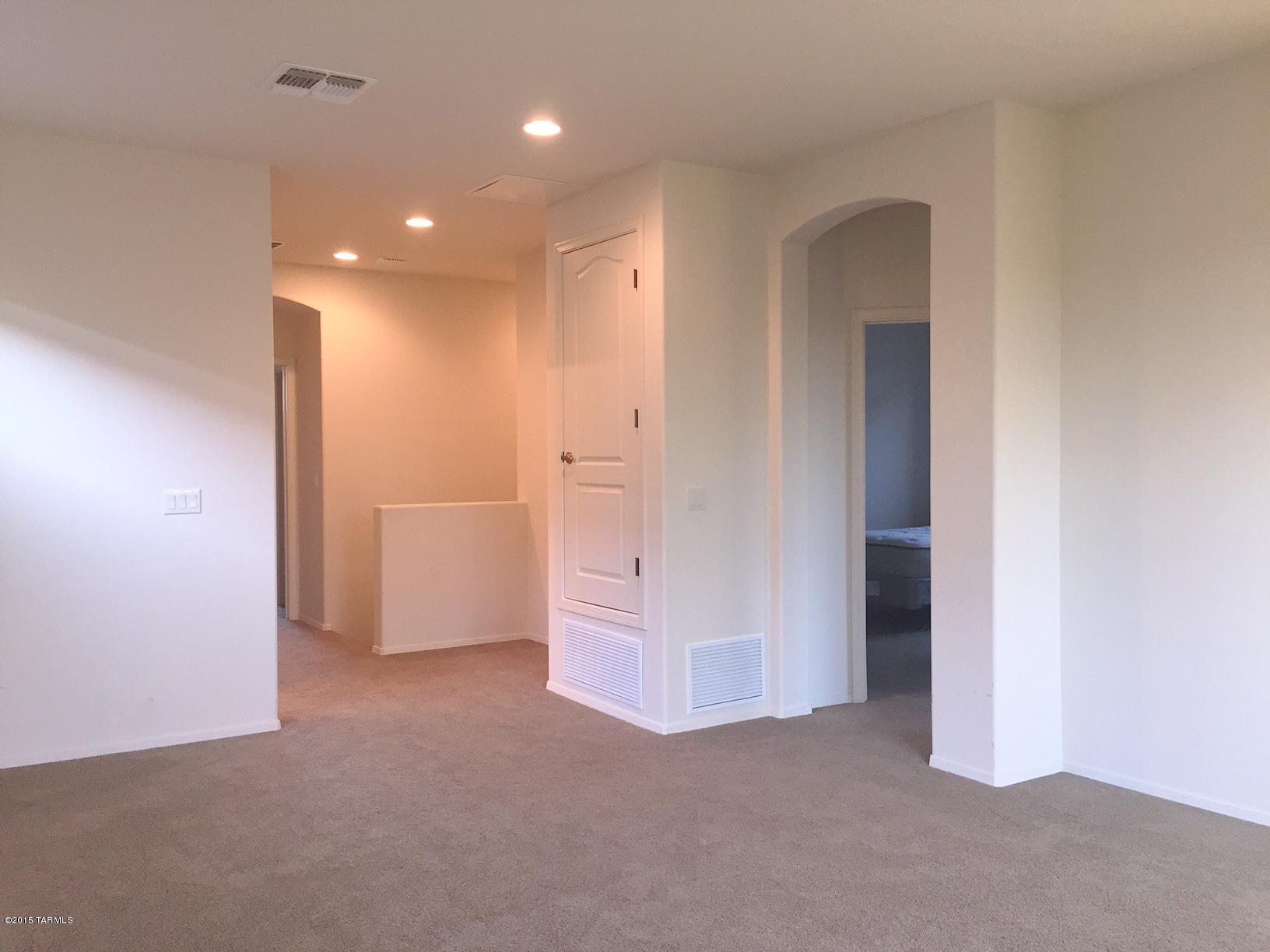 2273 W Distant Song Street