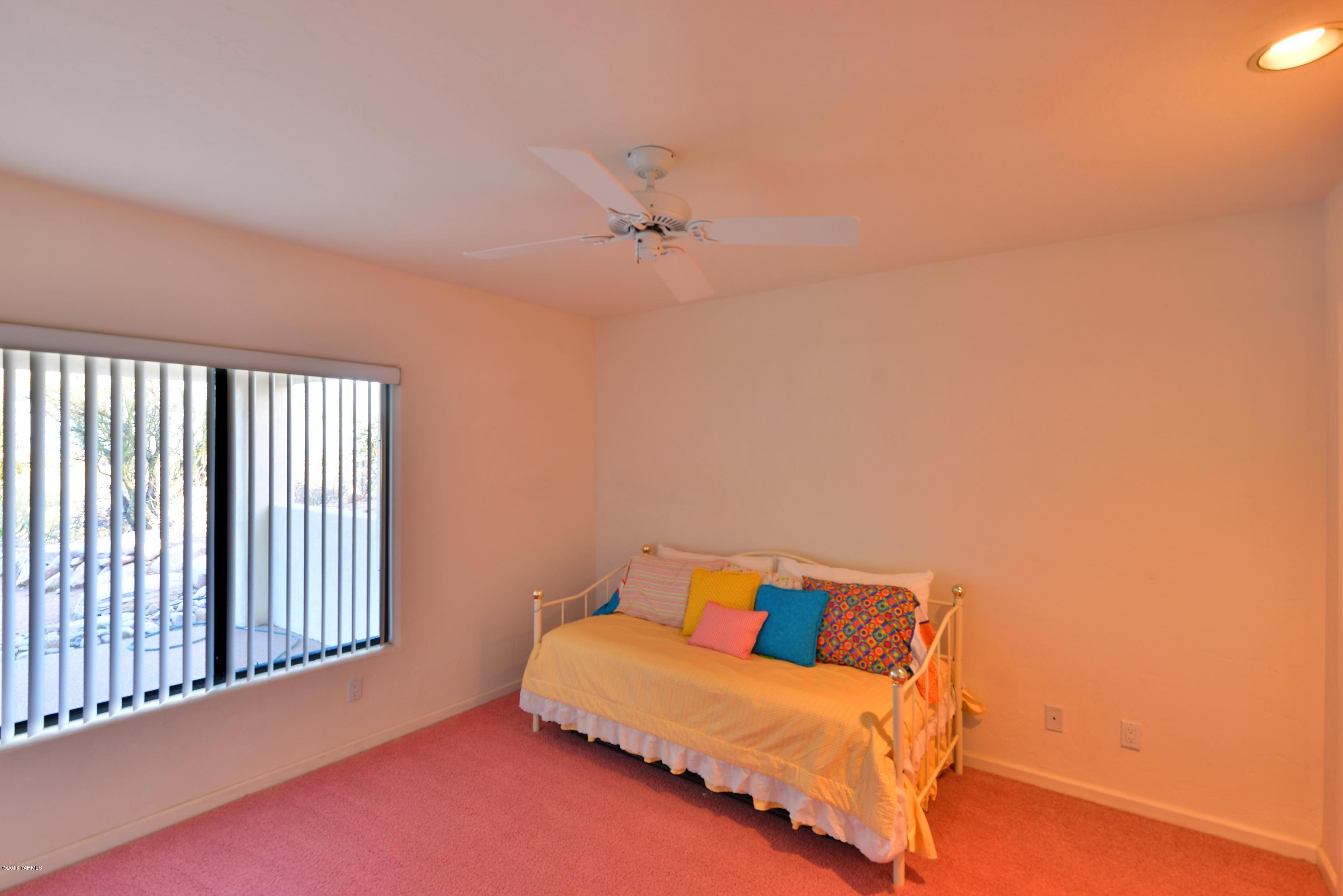 6110 E Paseo Cimarron