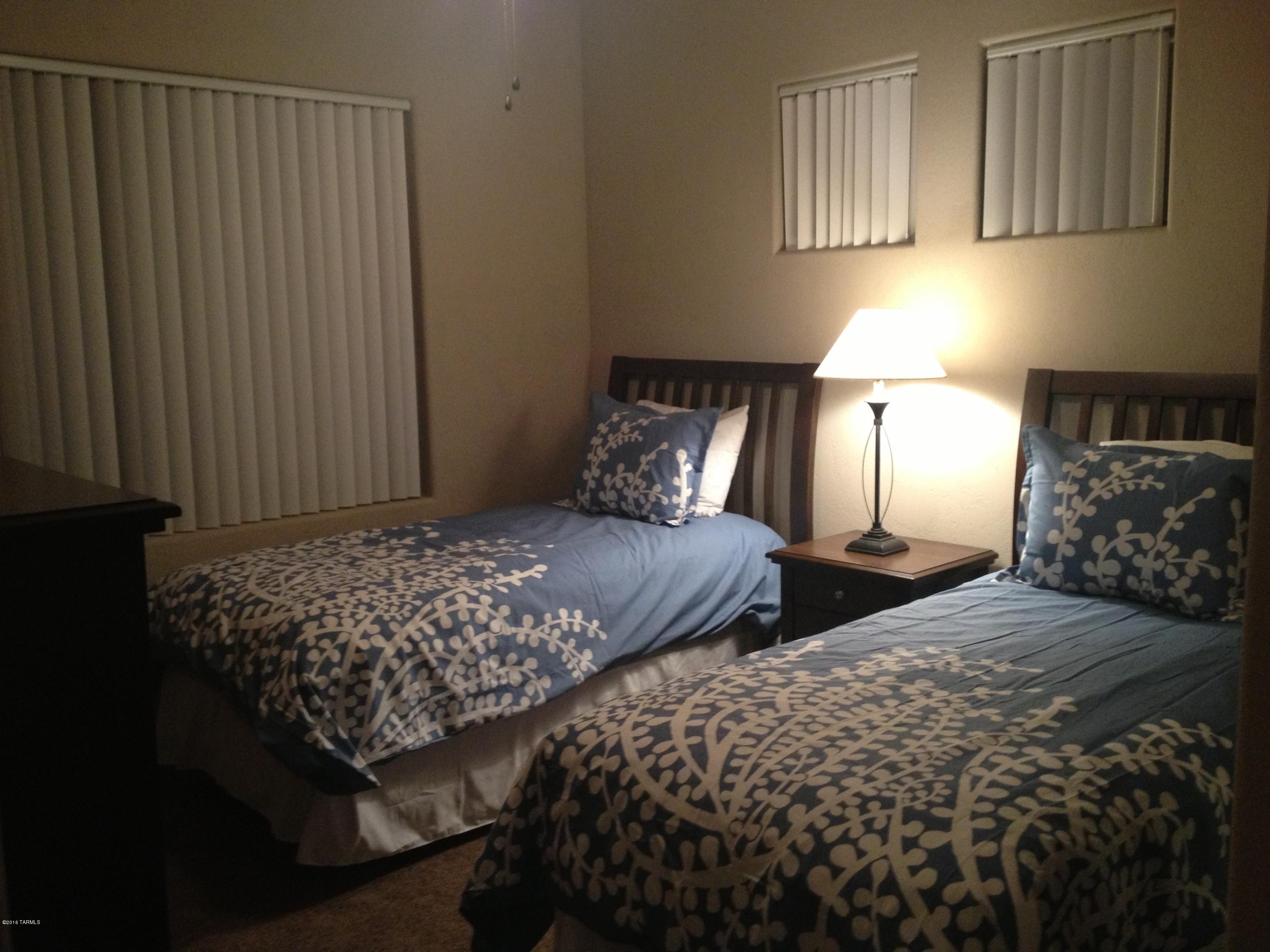 2550 E River Road Unit: 4104