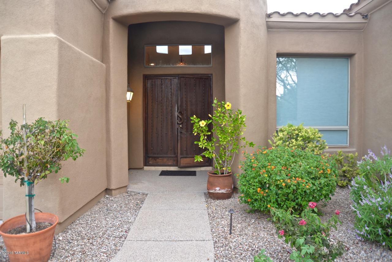 4359 E Pinnacle Ridge Place