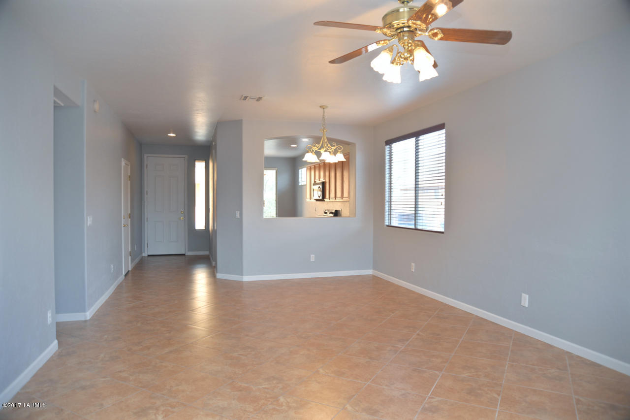 3351 N Camino Rio Colorado