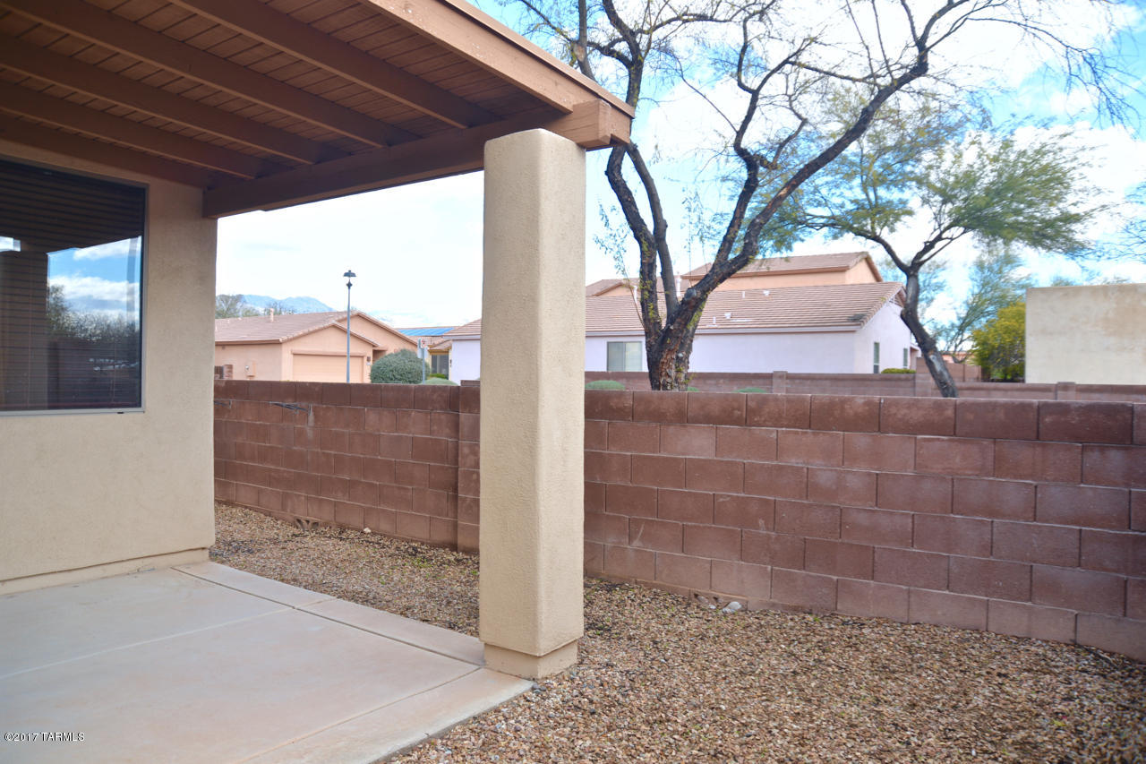 3351 N Camino Rio Colorado