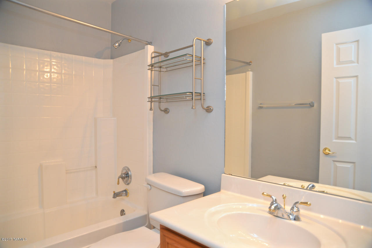 3351 N Camino Rio Colorado