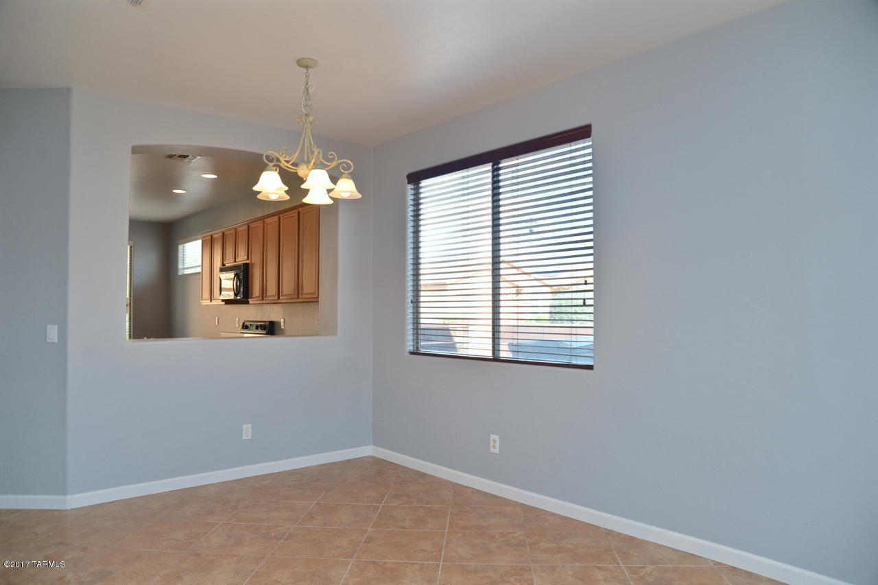 3351 N Camino Rio Colorado