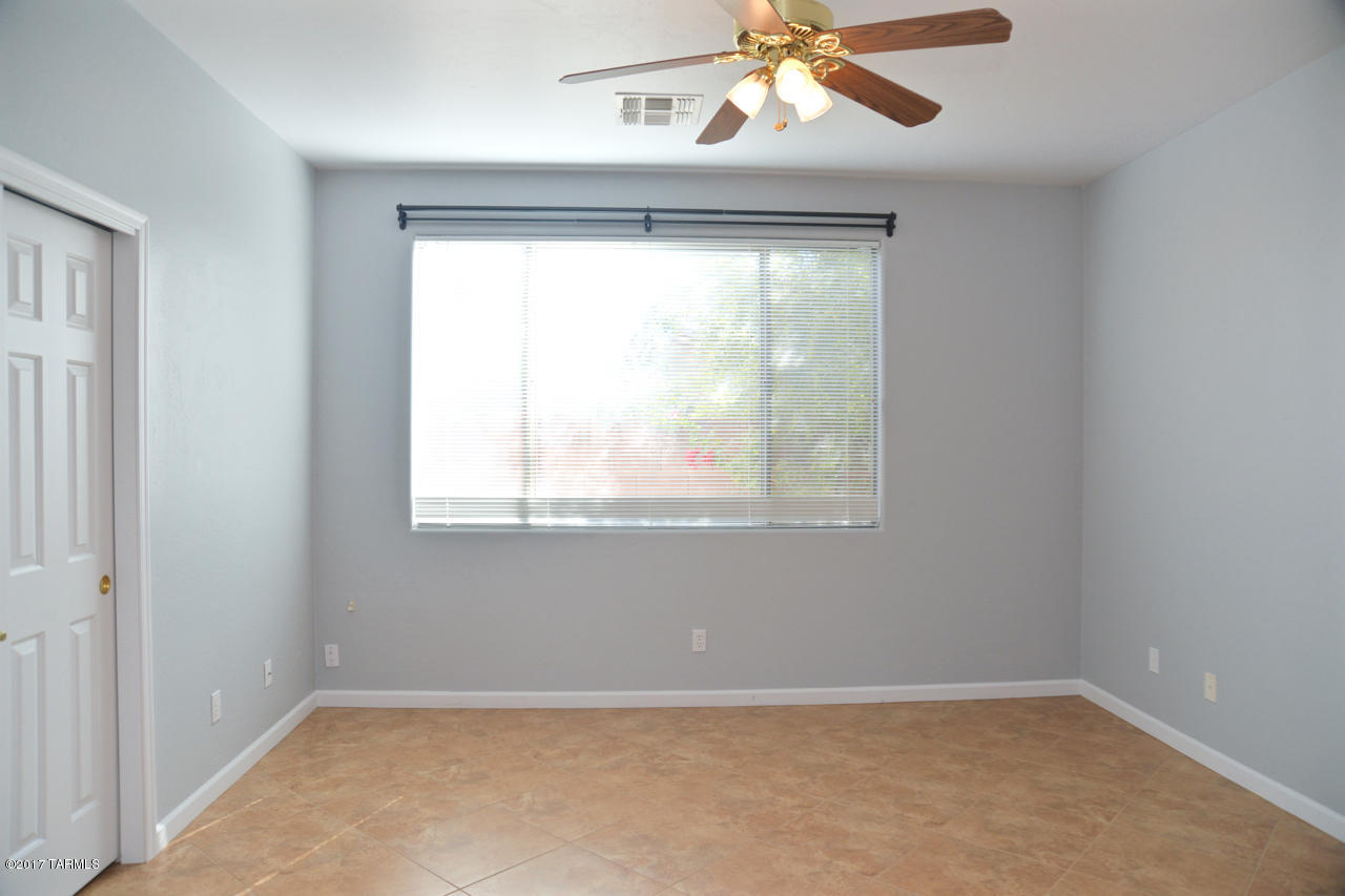 3351 N Camino Rio Colorado