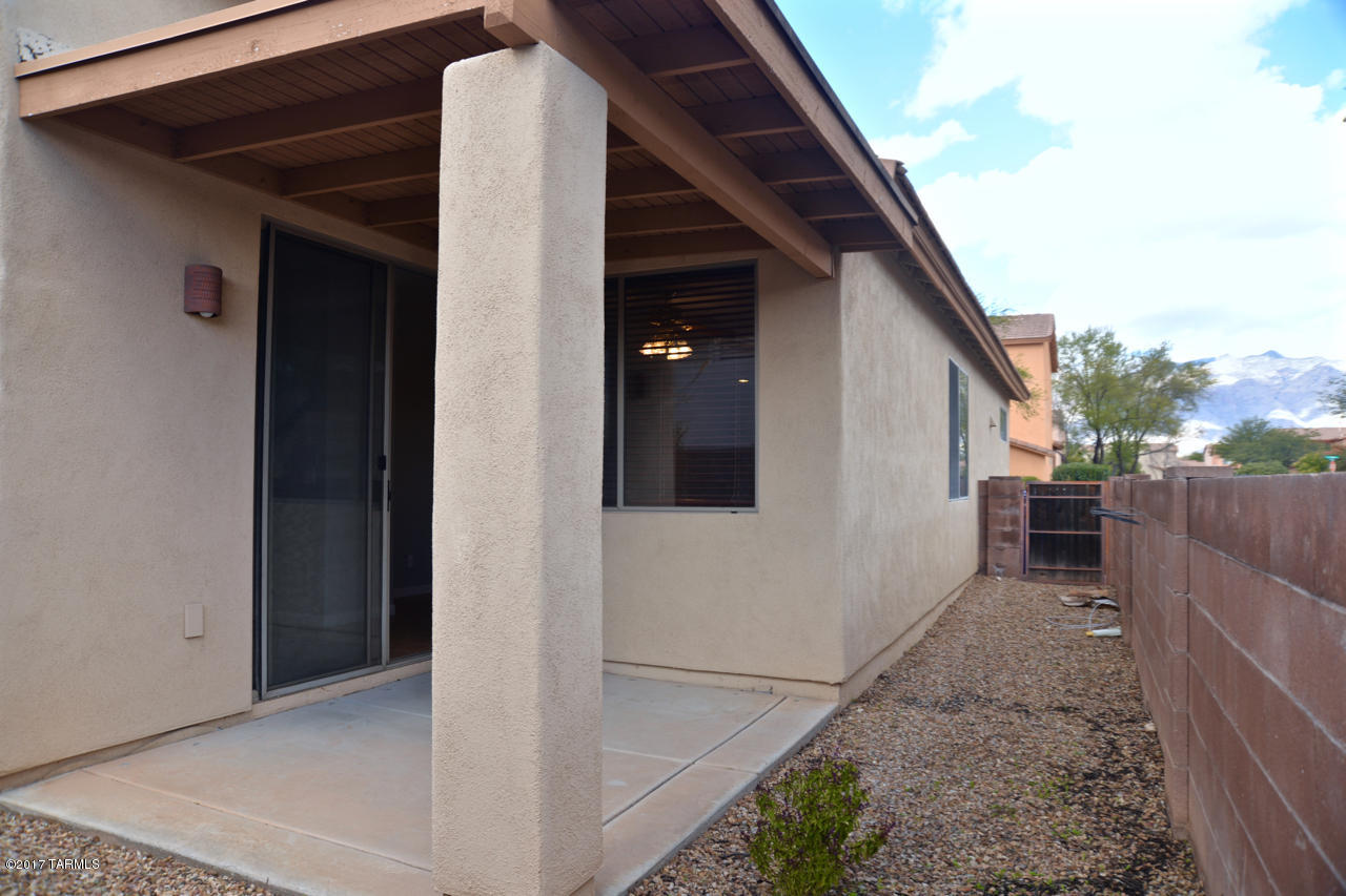 3351 N Camino Rio Colorado