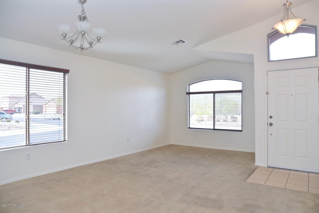 2344 E Calle Arroyo Lindo