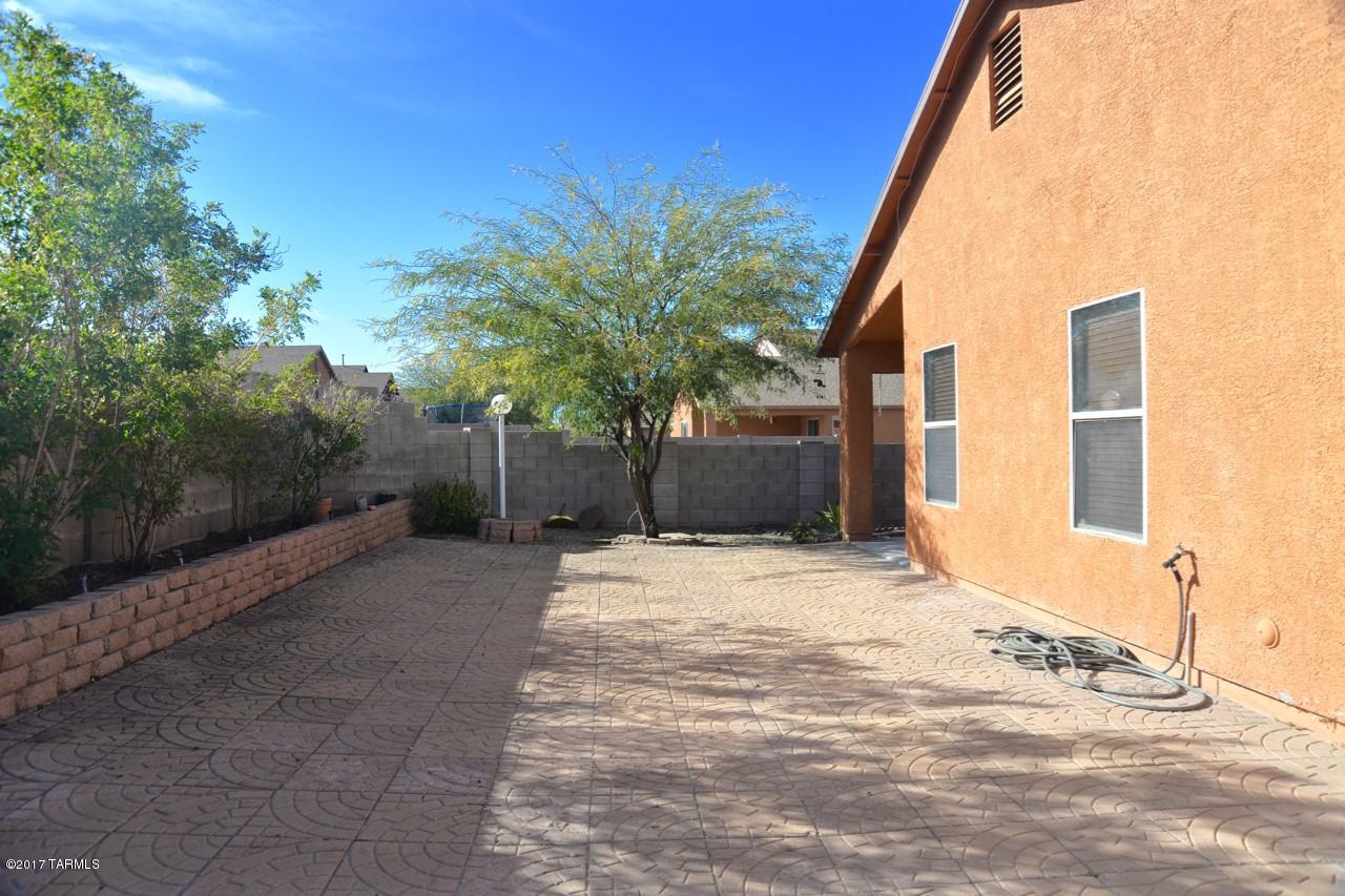 2344 E Calle Arroyo Lindo