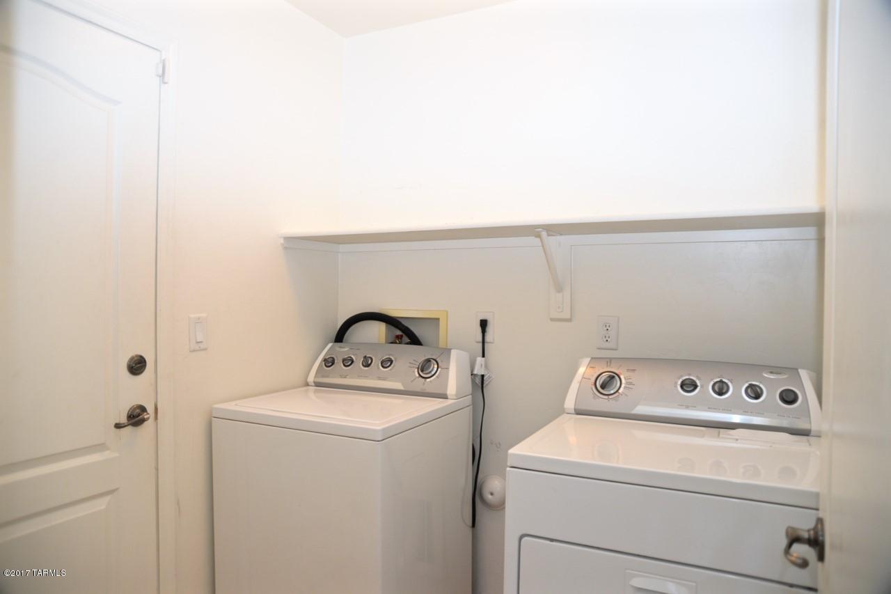 2344 E Calle Arroyo Lindo