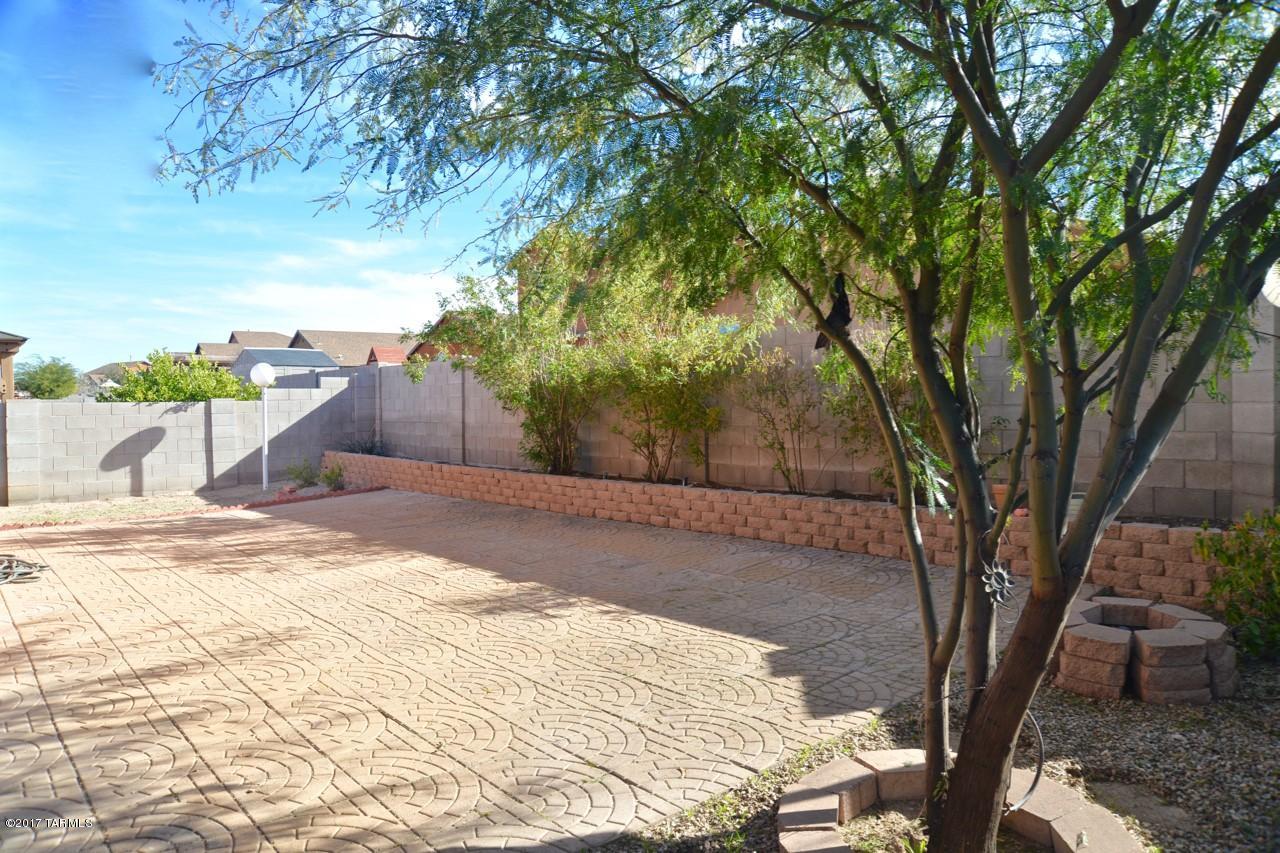 2344 E Calle Arroyo Lindo