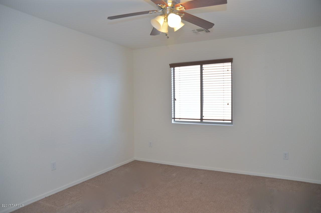 2344 E Calle Arroyo Lindo