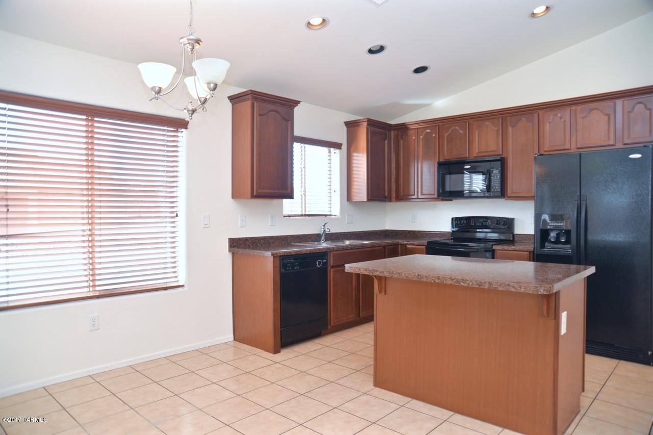 2344 E Calle Arroyo Lindo