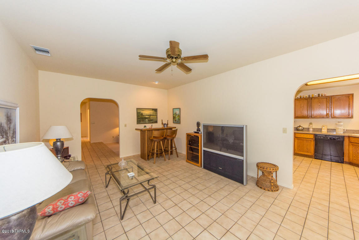 5460 N Post Trail