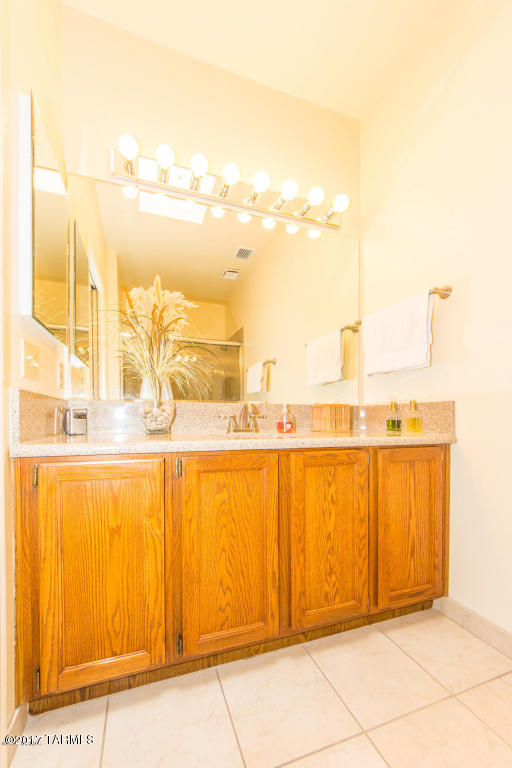 5460 N Post Trail