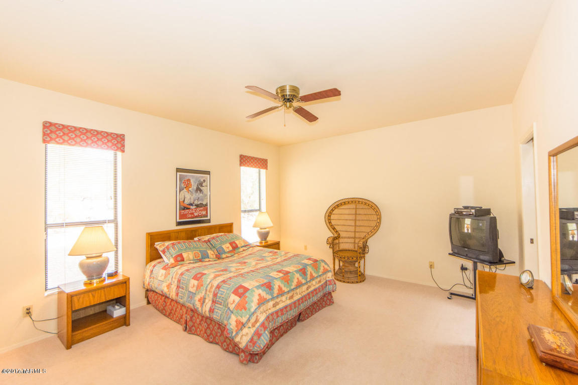 5460 N Post Trail