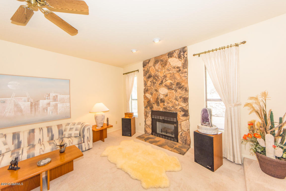 5460 N Post Trail