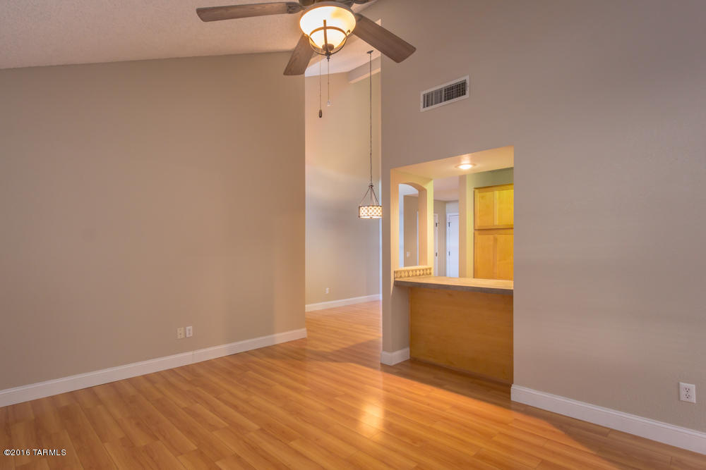 3210 E Calle De La Punta Unit: 8