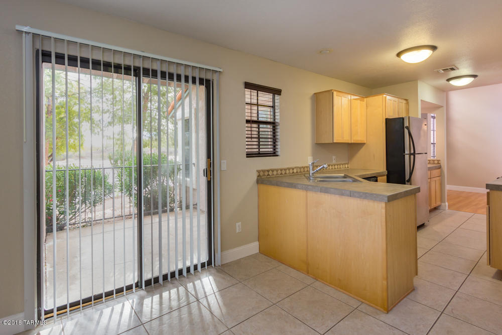 3210 E Calle De La Punta Unit: 8