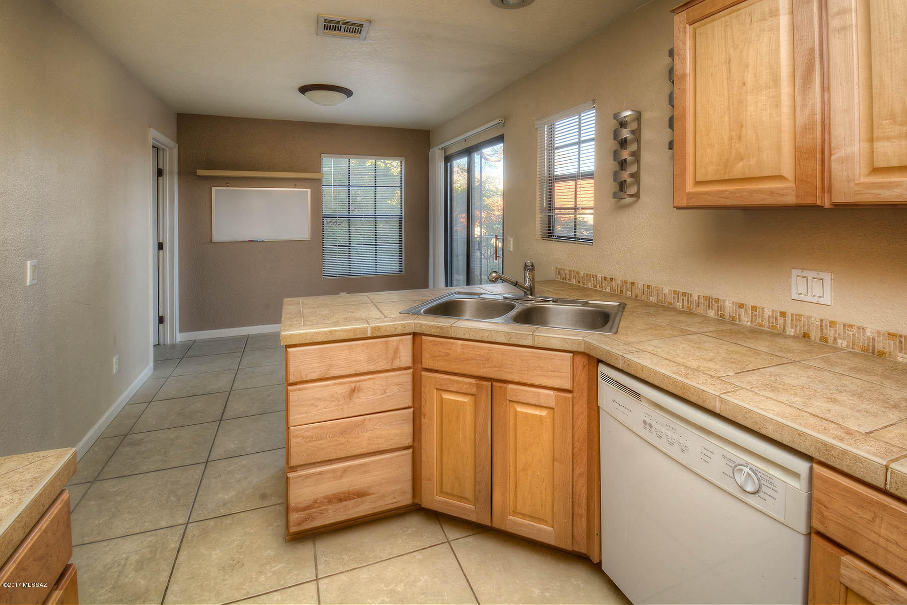 6470 N Tierra De Las Catalinas