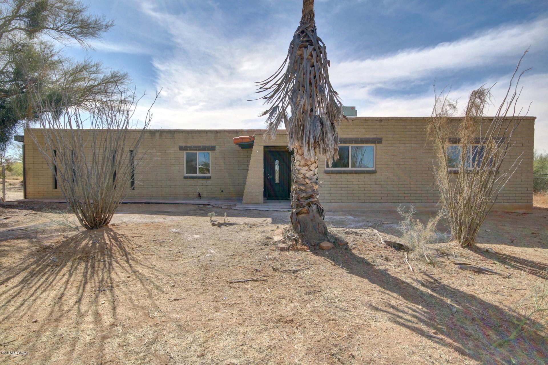 15921 W Killarney Avenue