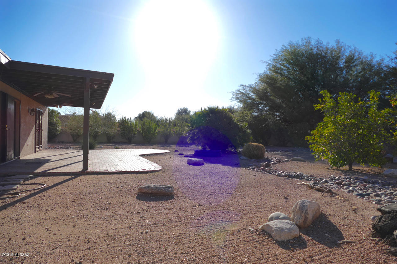 6985 E Calle Cavalier