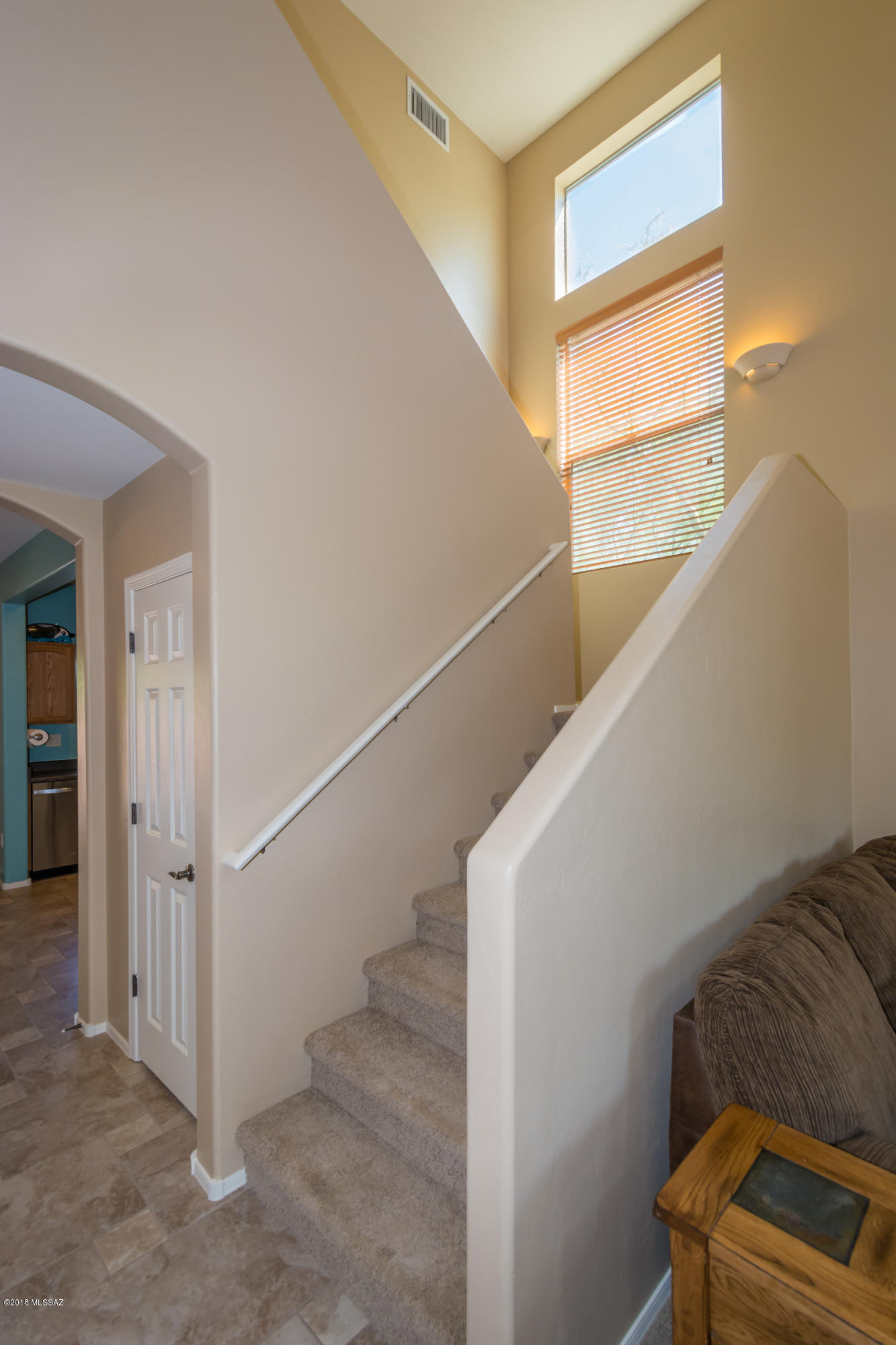 1618 W Green Thicket Way