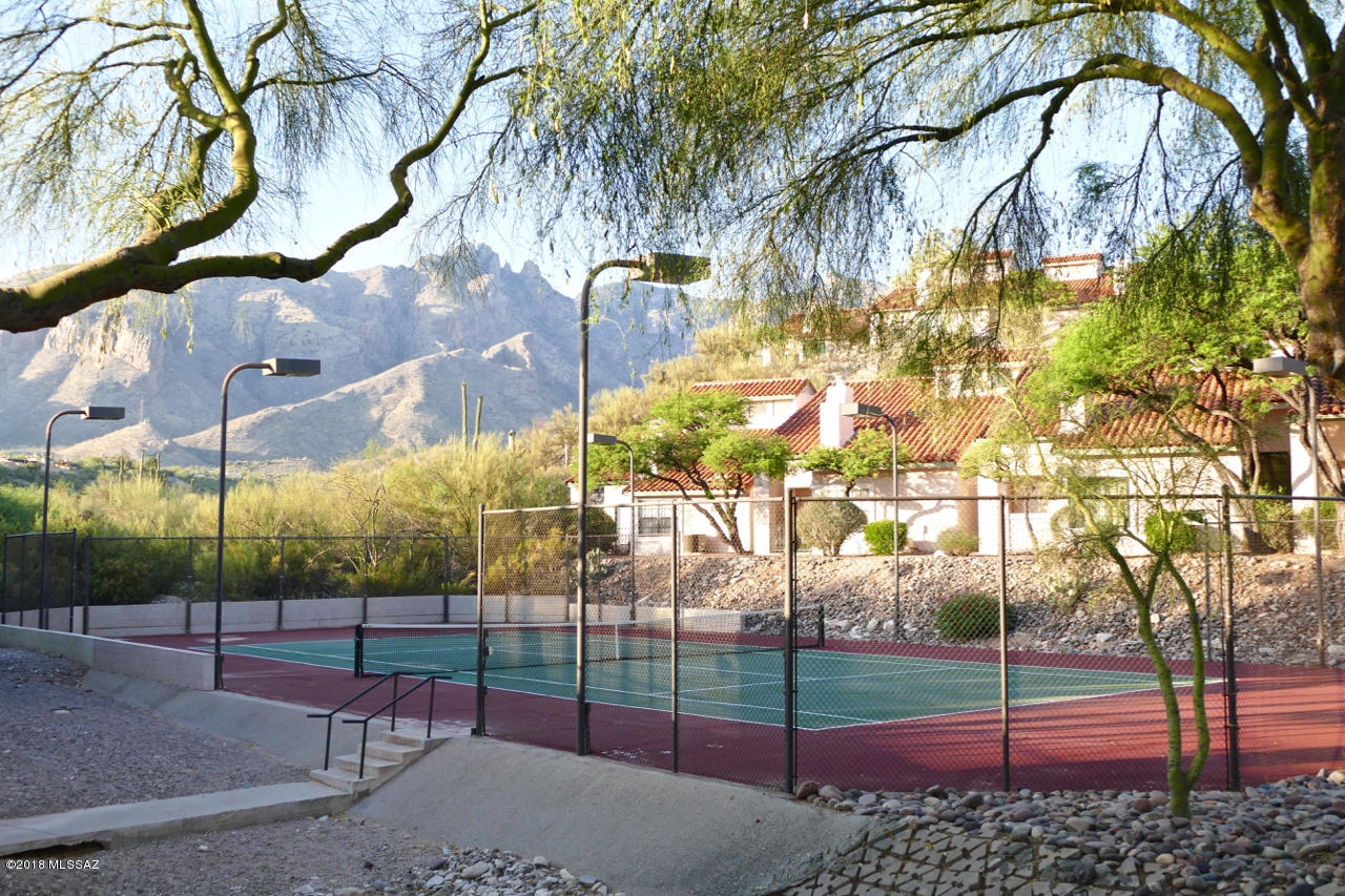 6445 N Tierra De Las Catalinas Unit: 61