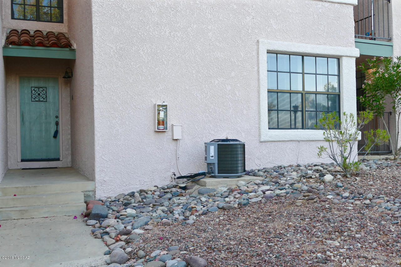 6445 N Tierra De Las Catalinas Unit: 61