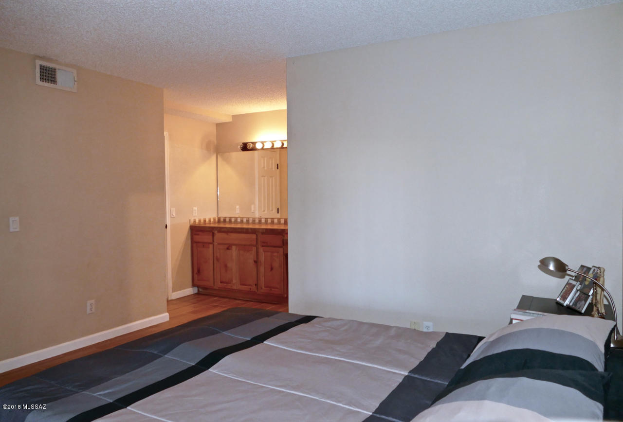 6445 N Tierra De Las Catalinas Unit: 61