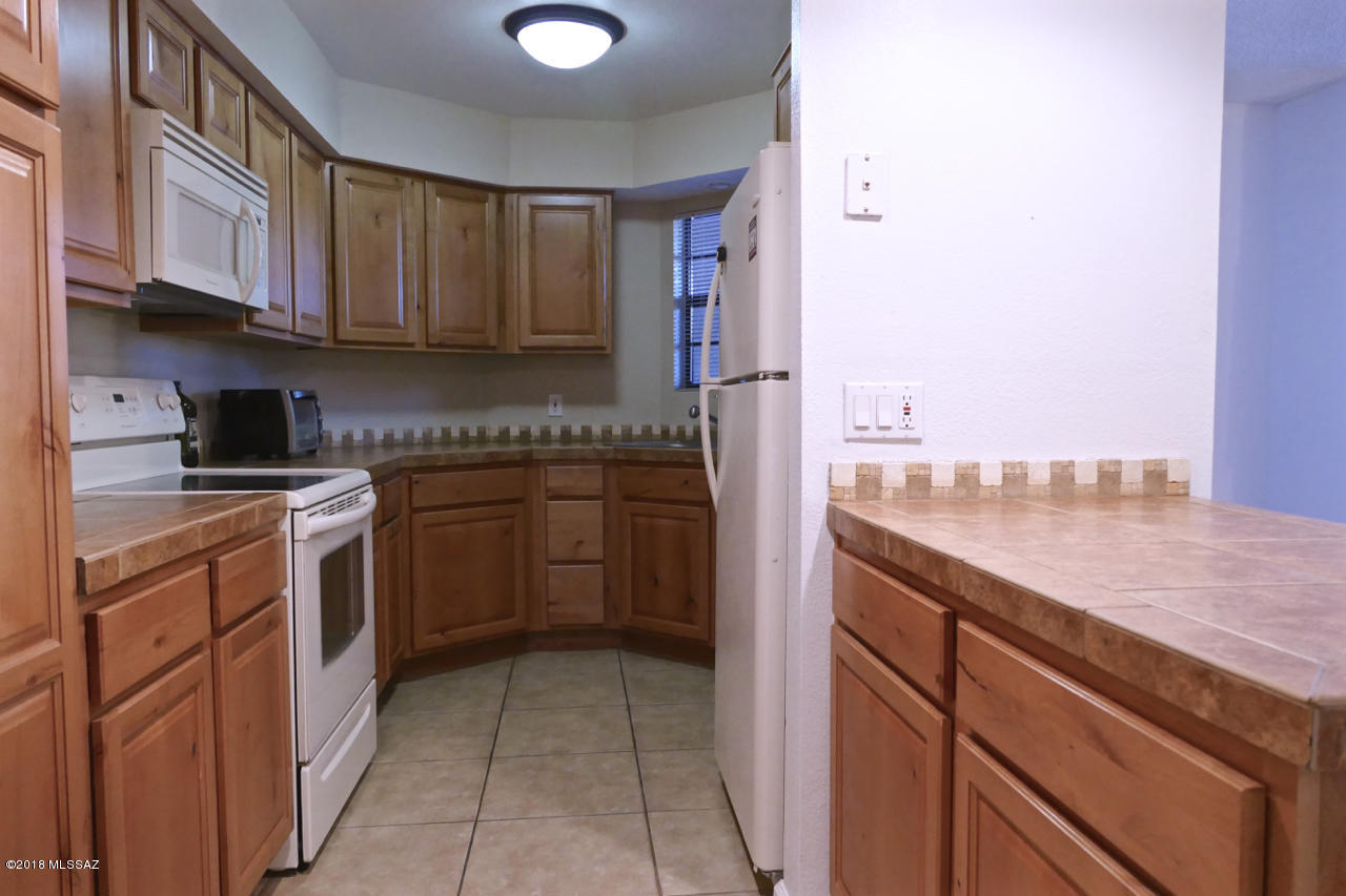 6445 N Tierra De Las Catalinas Unit: 61
