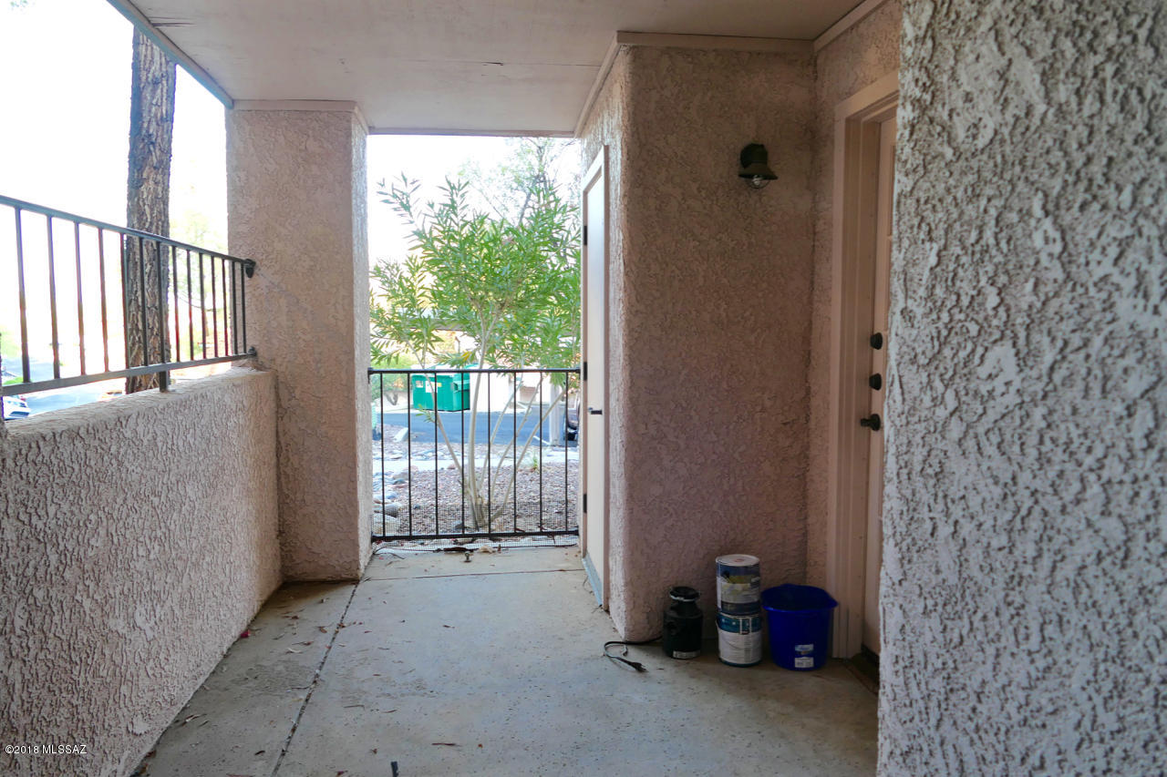 6445 N Tierra De Las Catalinas Unit: 61