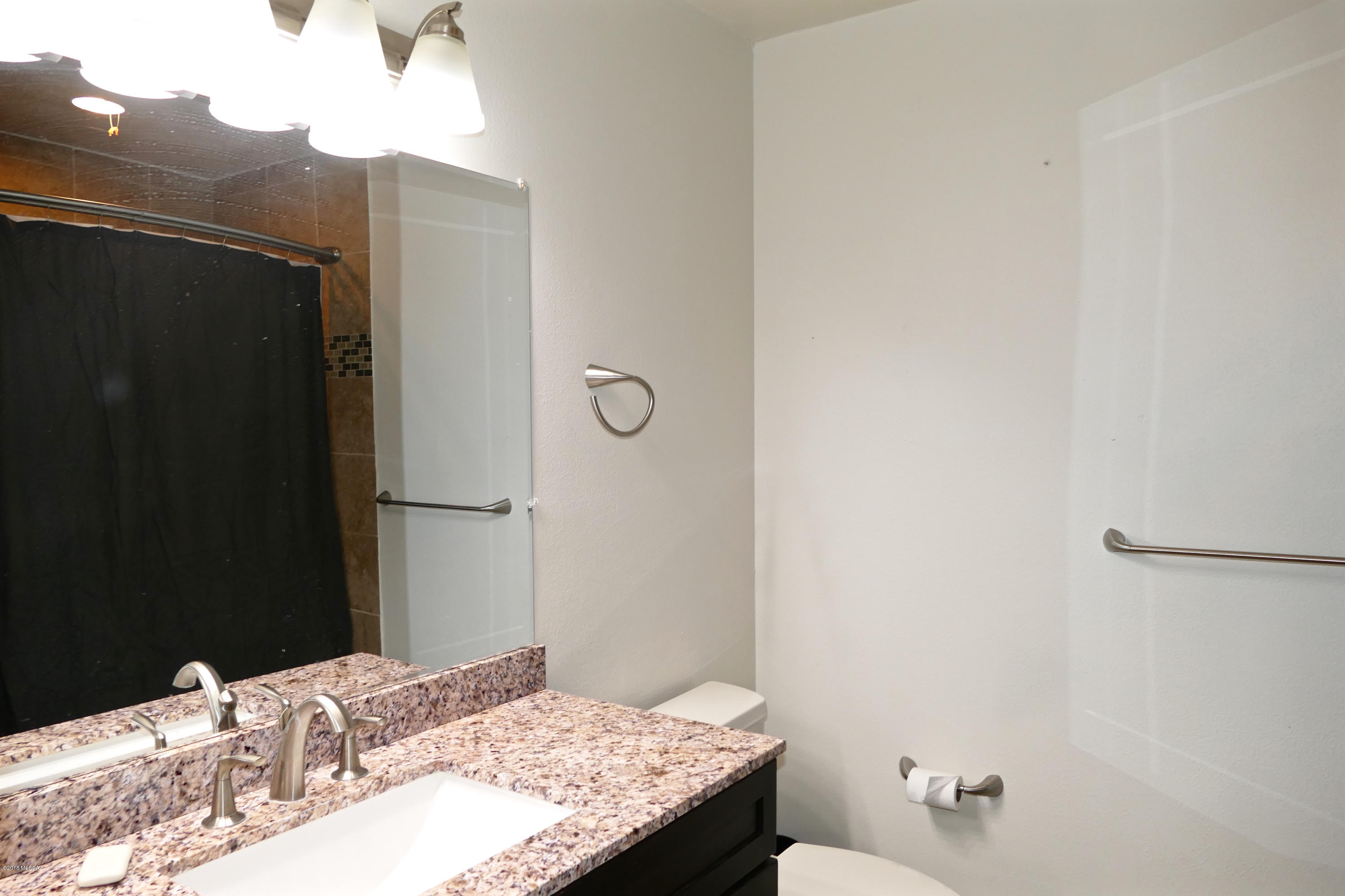 2522 N Palo Santo Drive