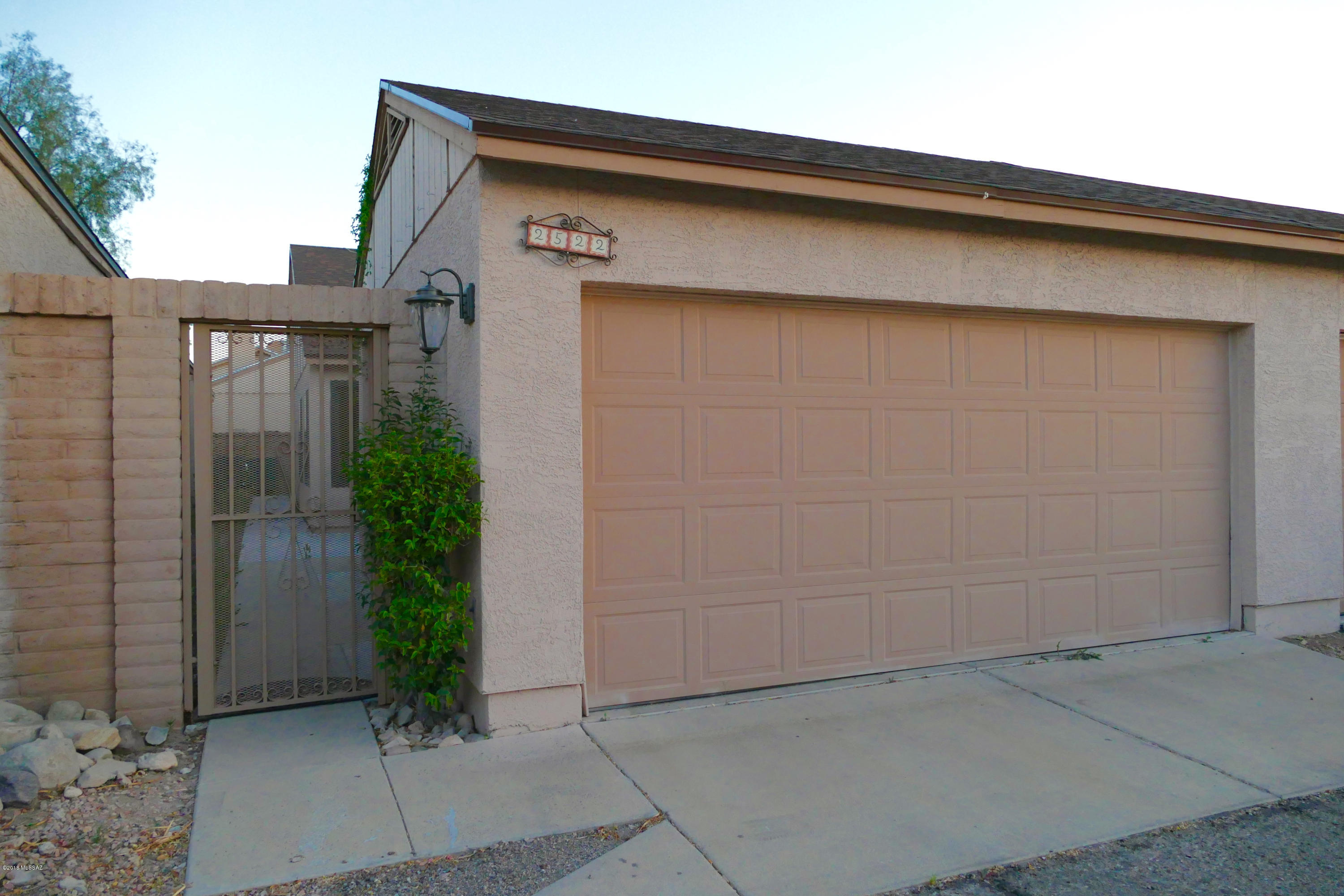 2522 N Palo Santo Drive