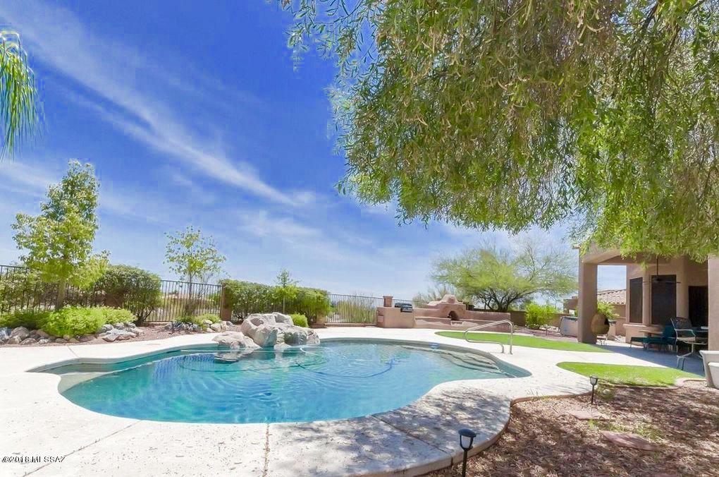 4374 E Pinnacle Ridge Place
