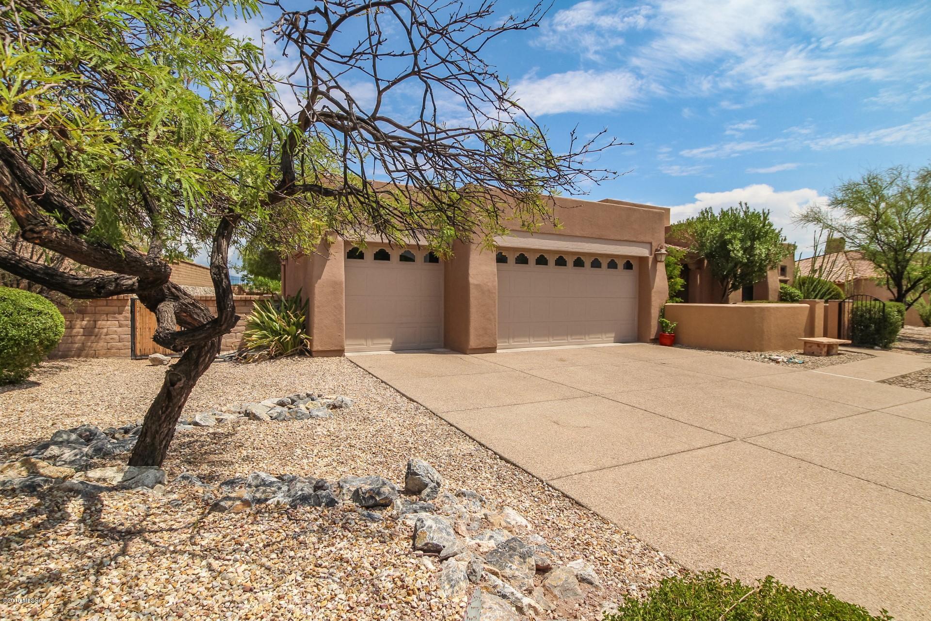 4374 E Pinnacle Ridge Place