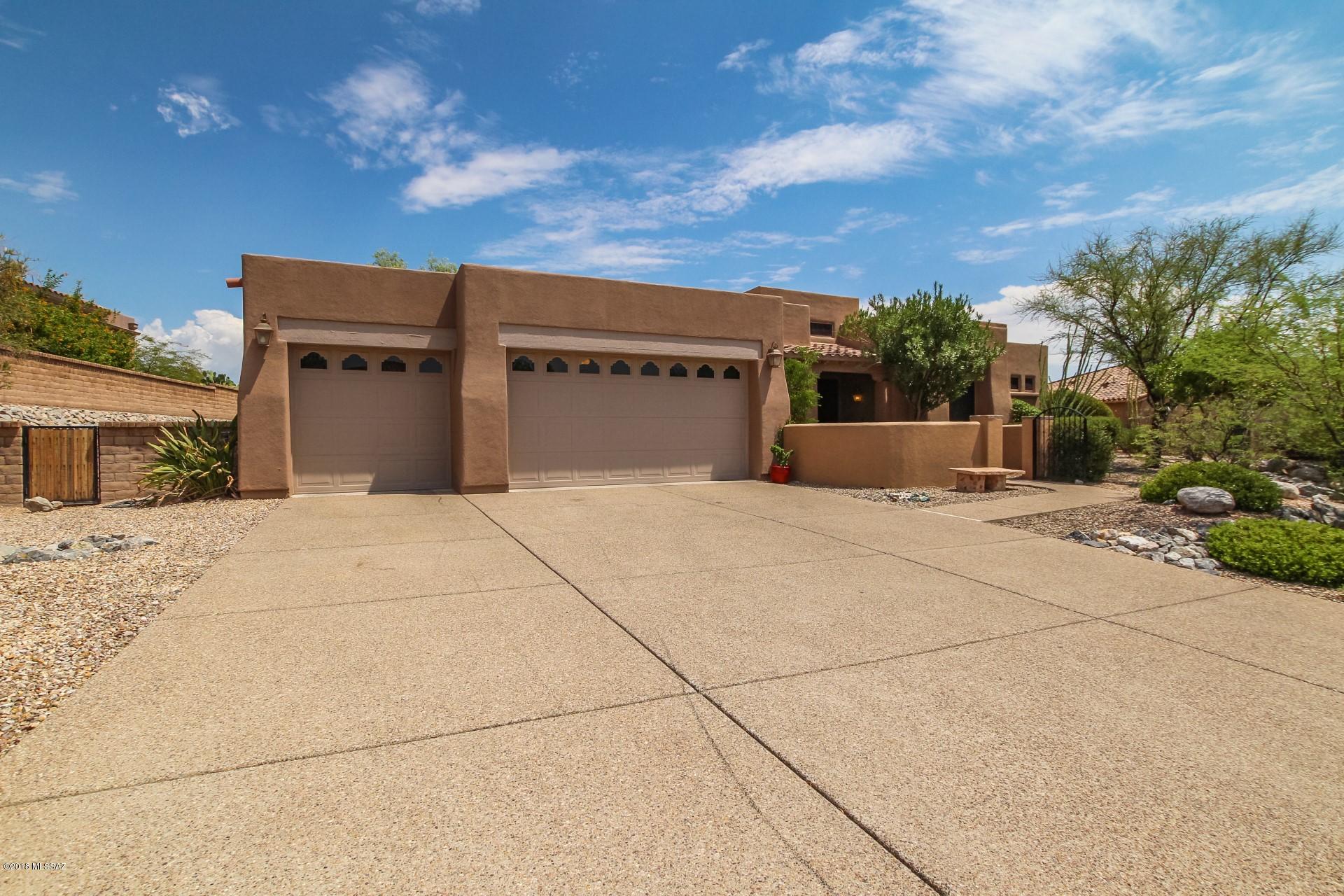 4374 E Pinnacle Ridge Place