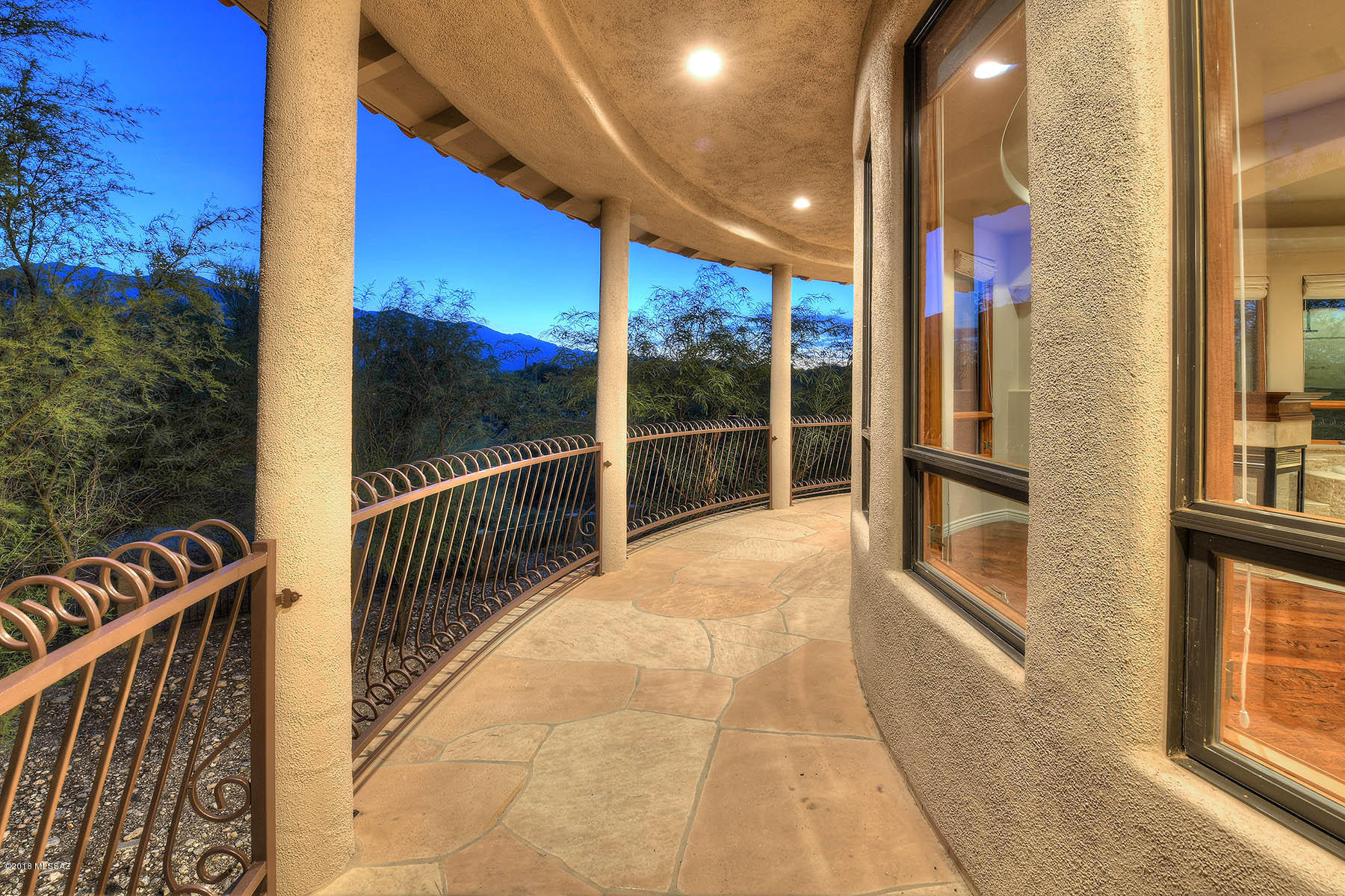 5171 N Hacienda Del Sol Road