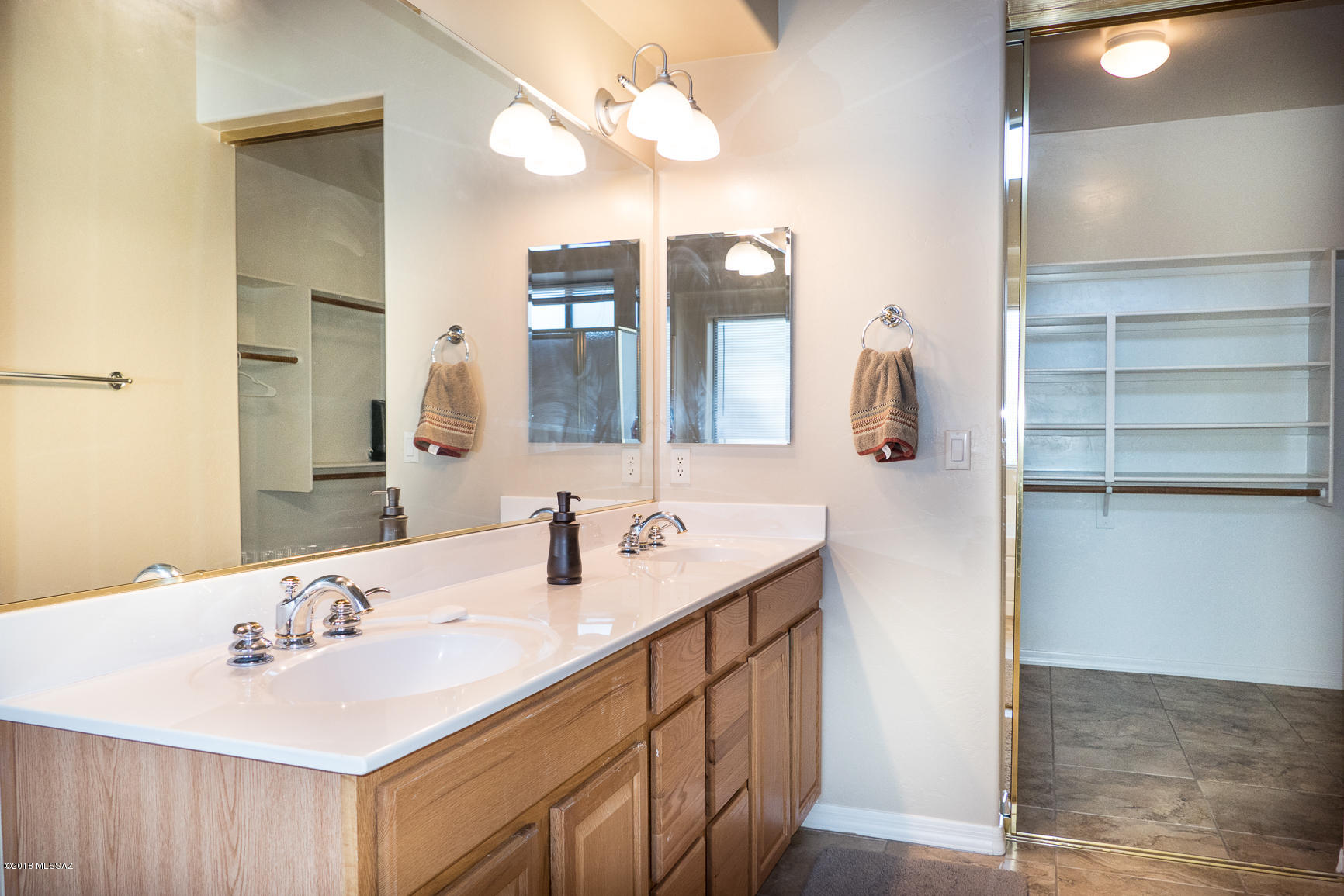 4867 N Louis River Way