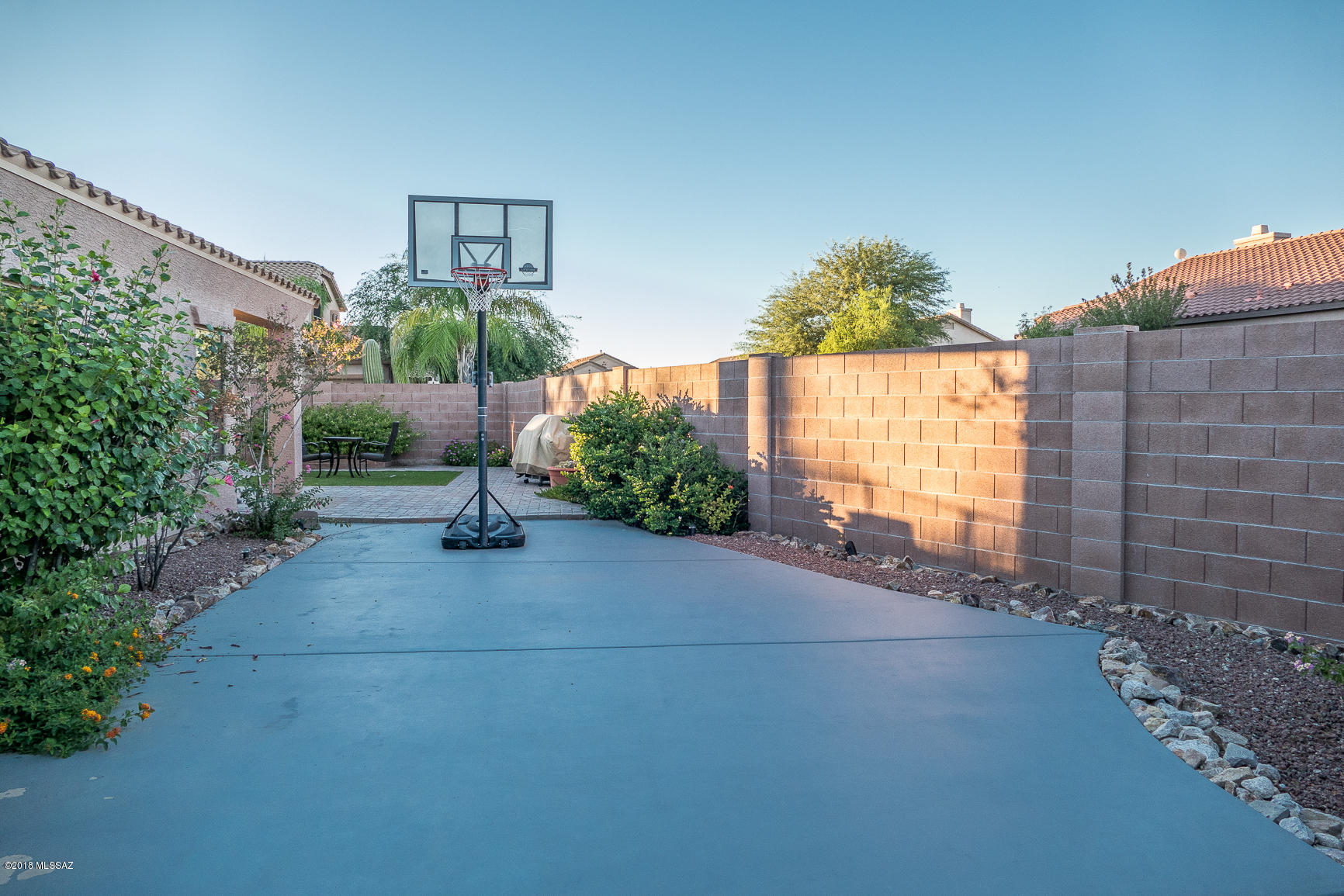 4867 N Louis River Way