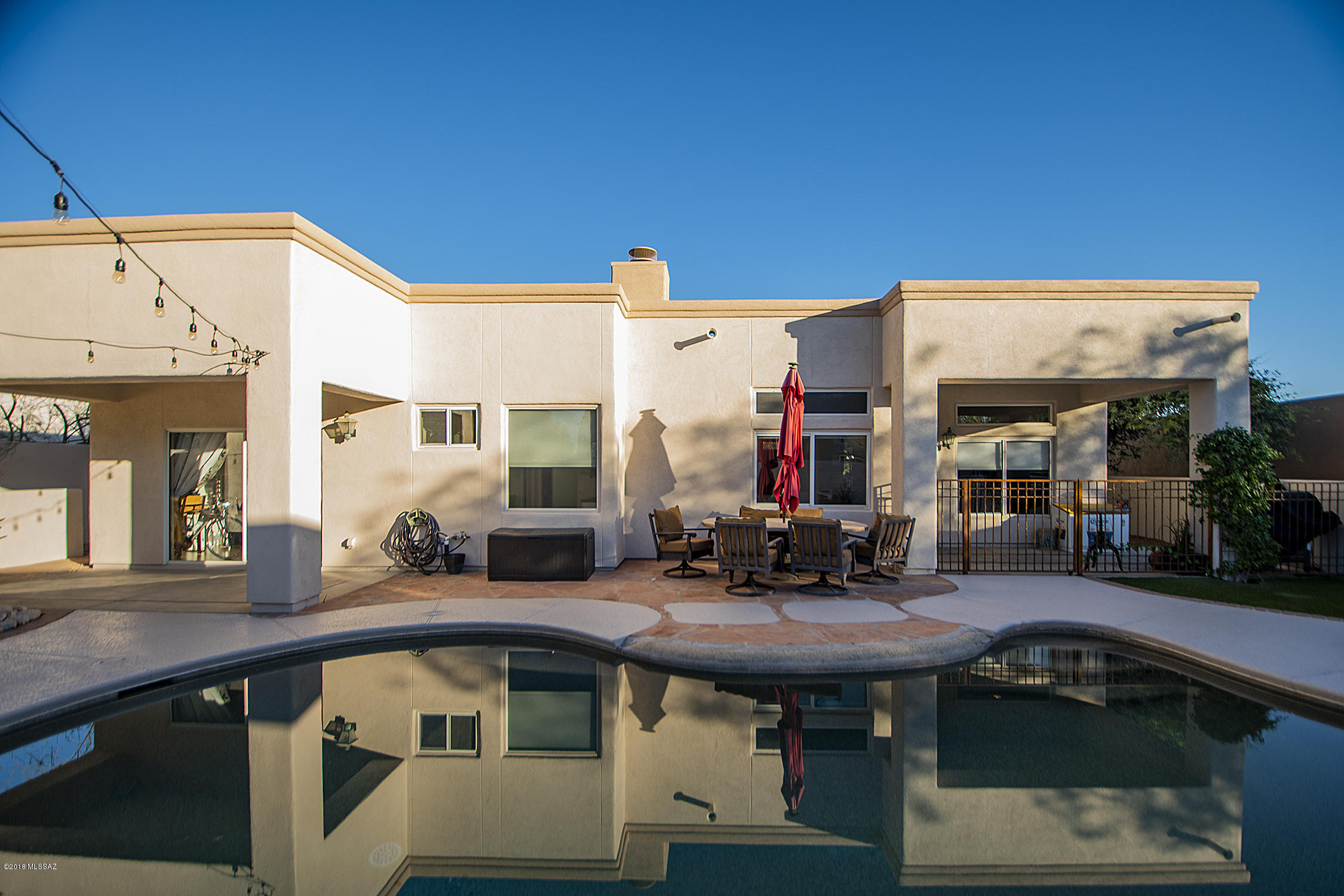 6577 N Shadow Run Drive