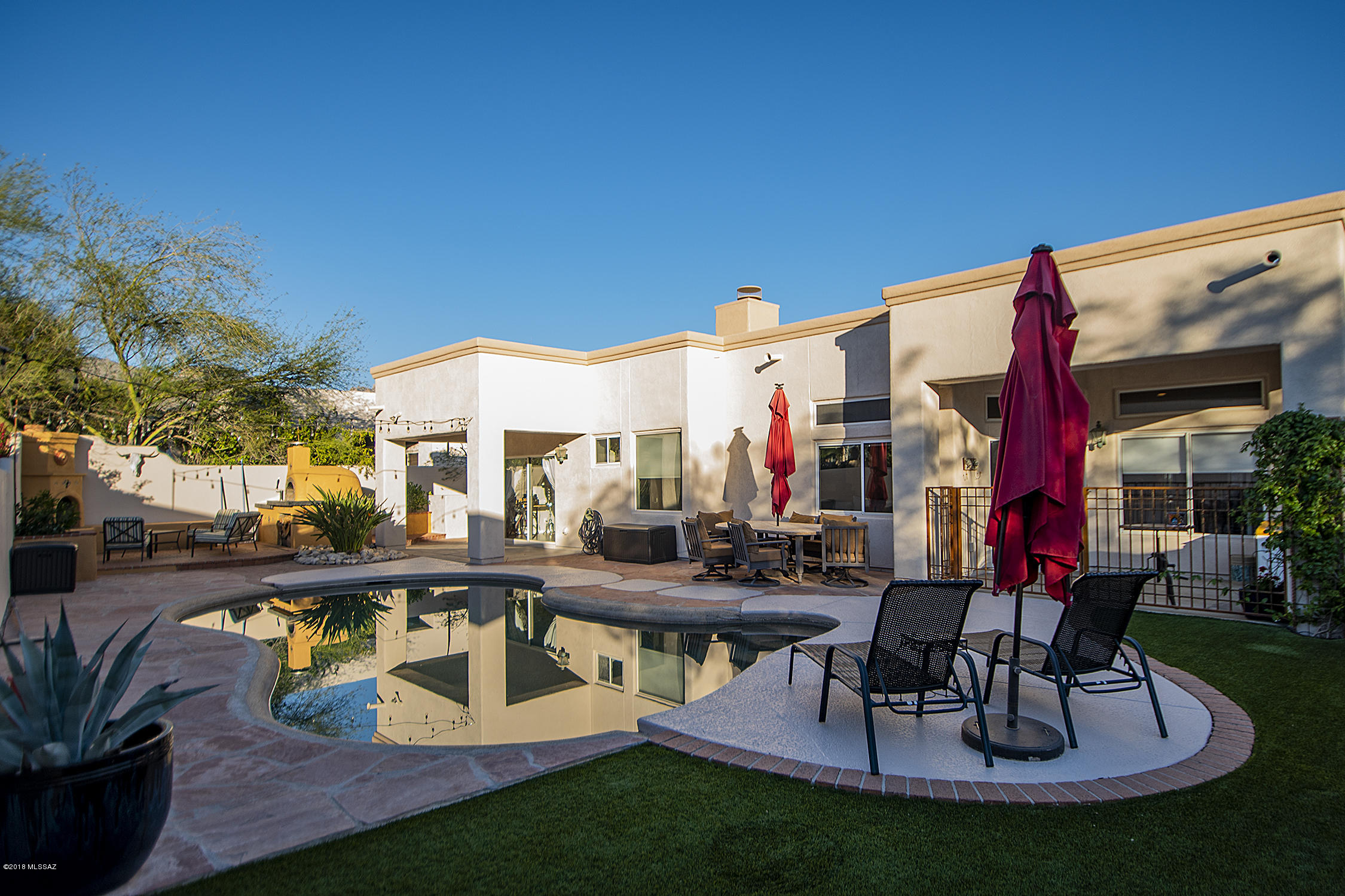 6577 N Shadow Run Drive