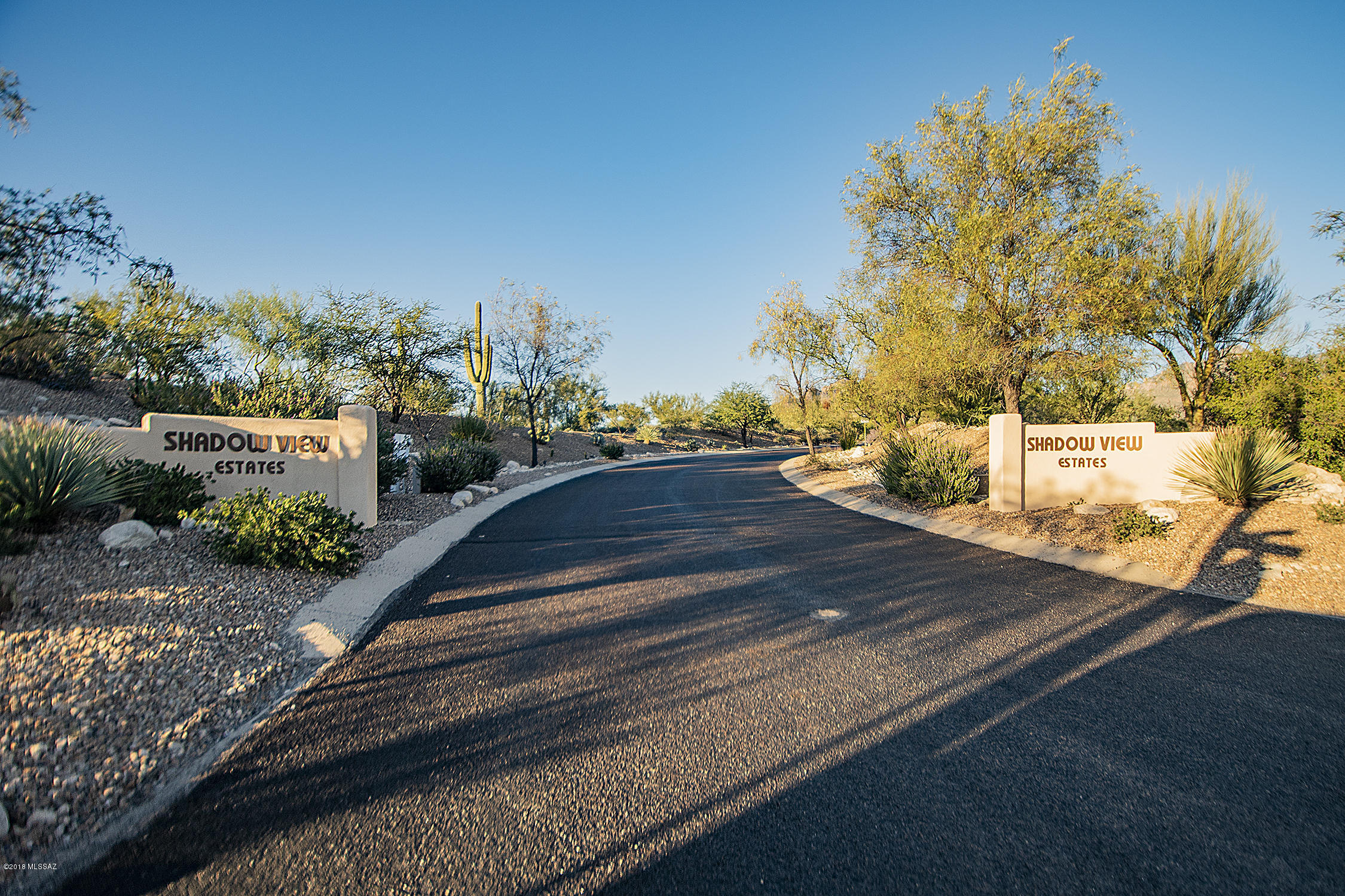 6577 N Shadow Run Drive