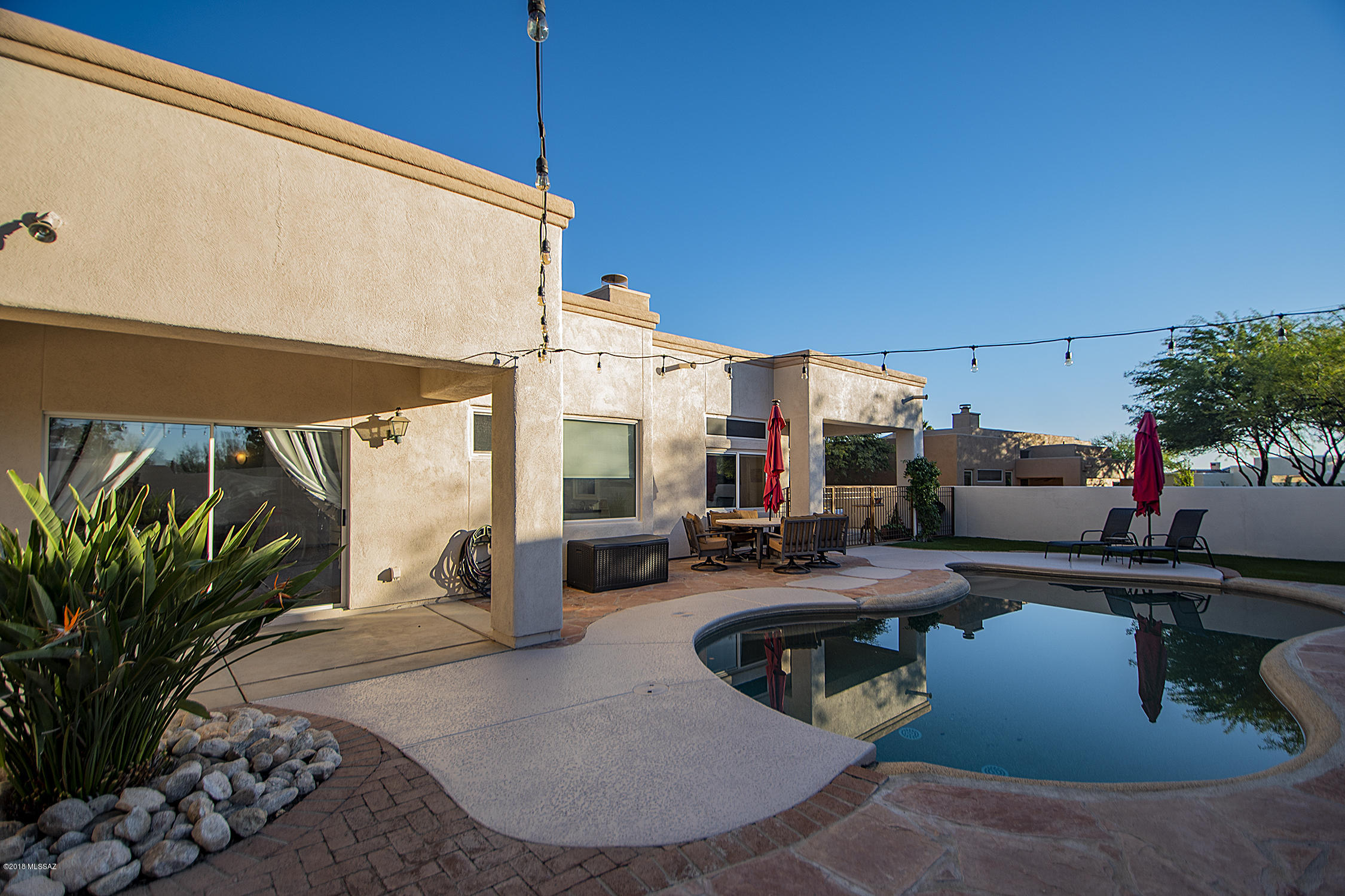 6577 N Shadow Run Drive