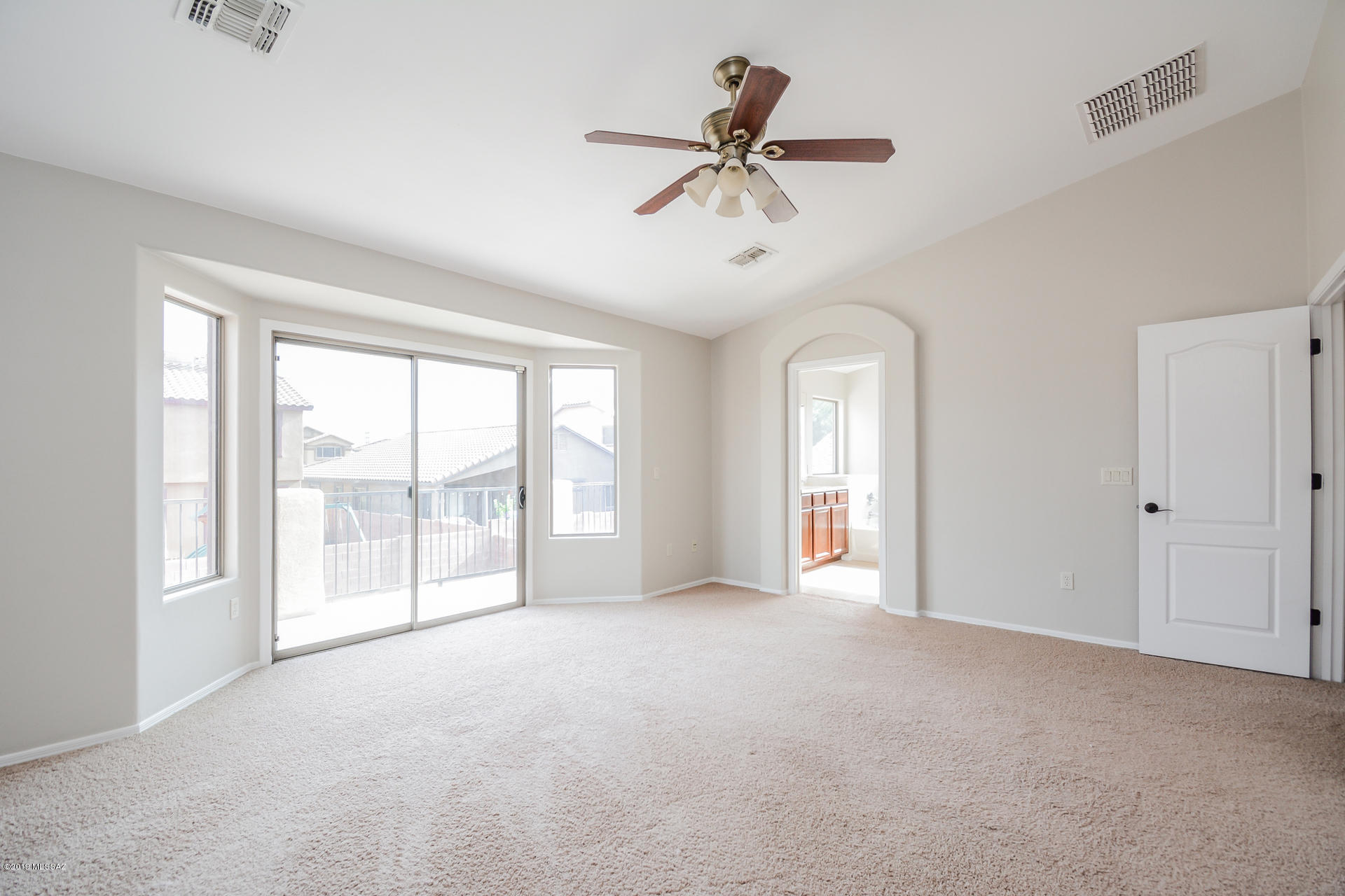 233 W Calle Patio Lindo