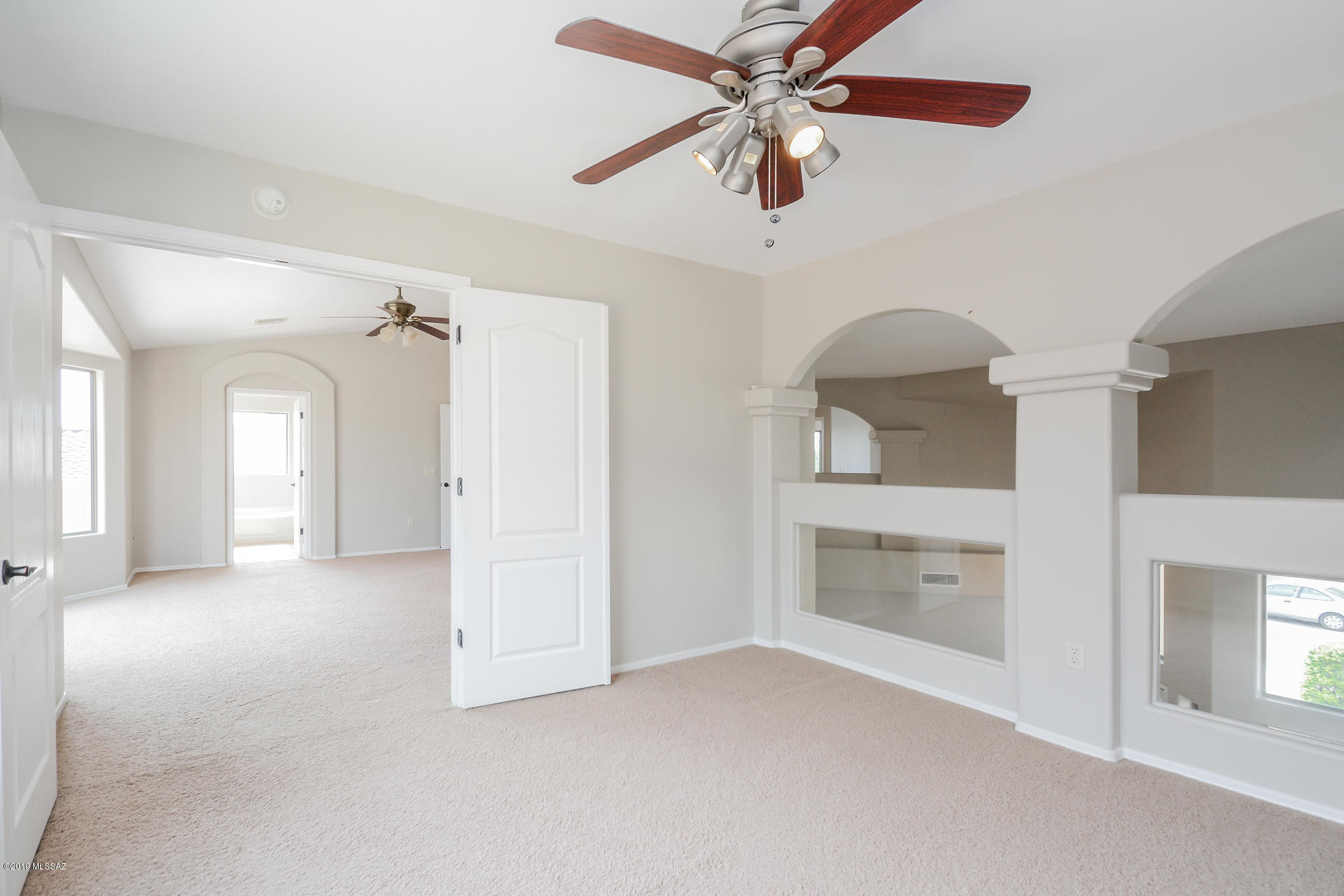 233 W Calle Patio Lindo