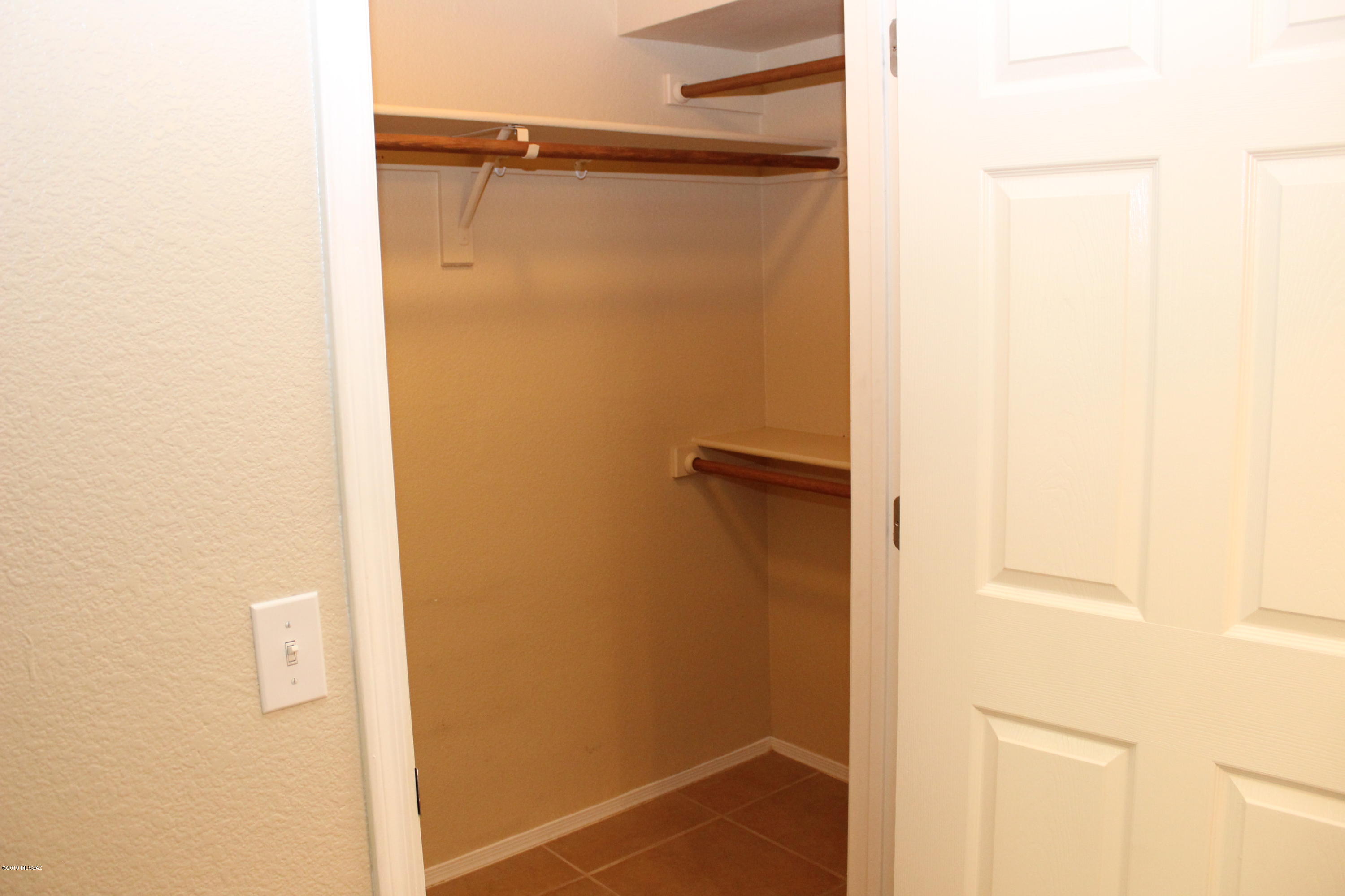 7255 E Snyder Road Unit: 6106