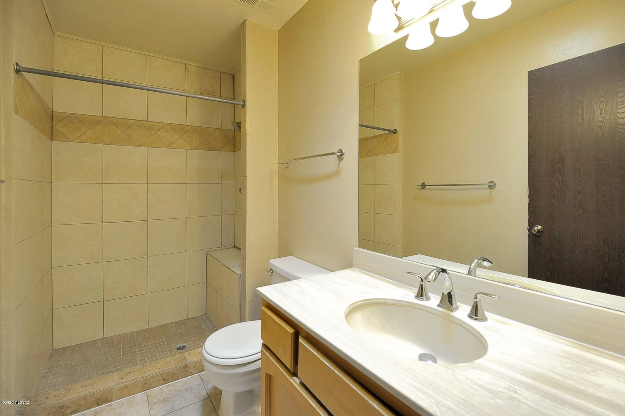 4234 E Presidio Road