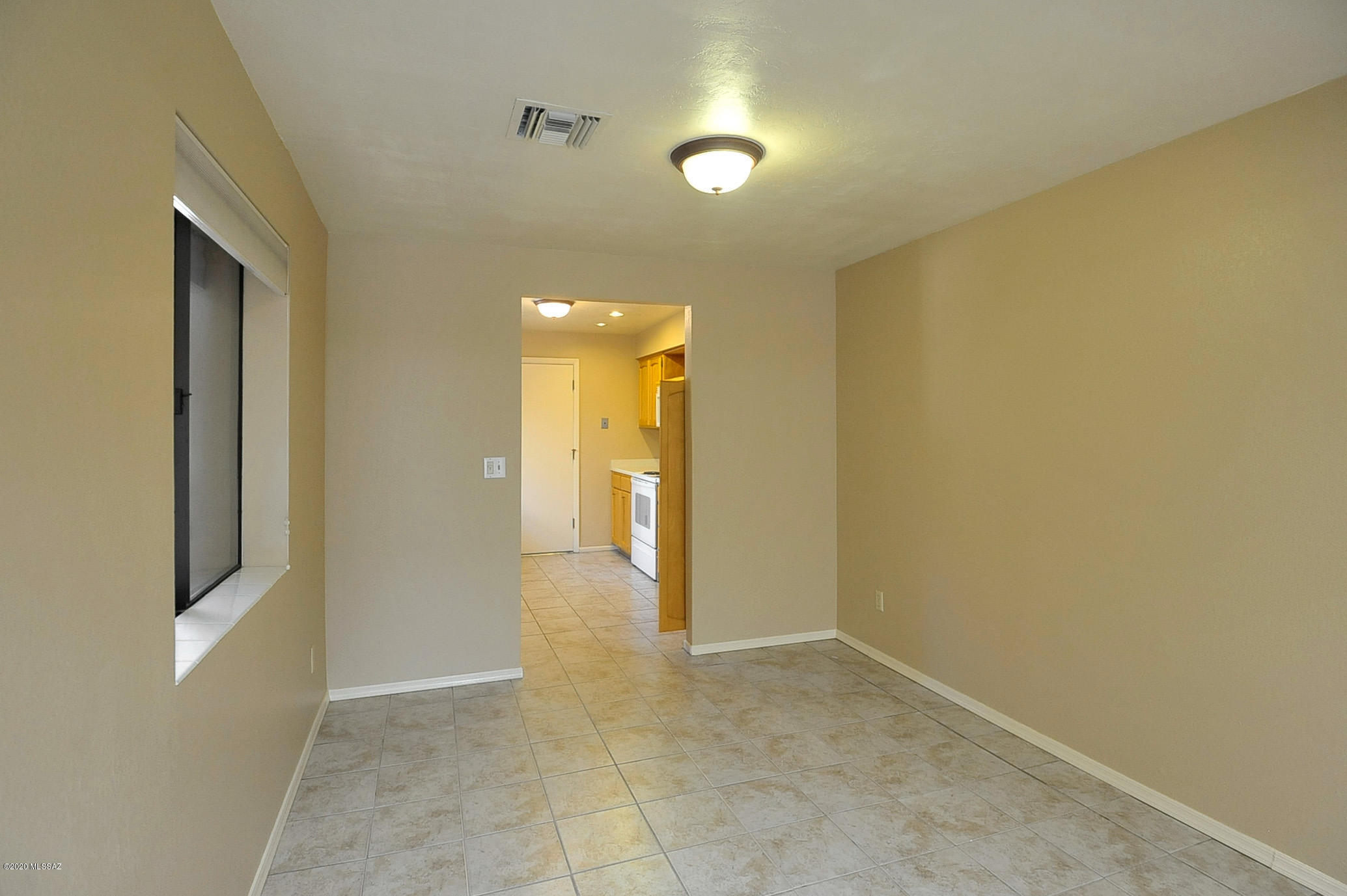 4234 E Presidio Road